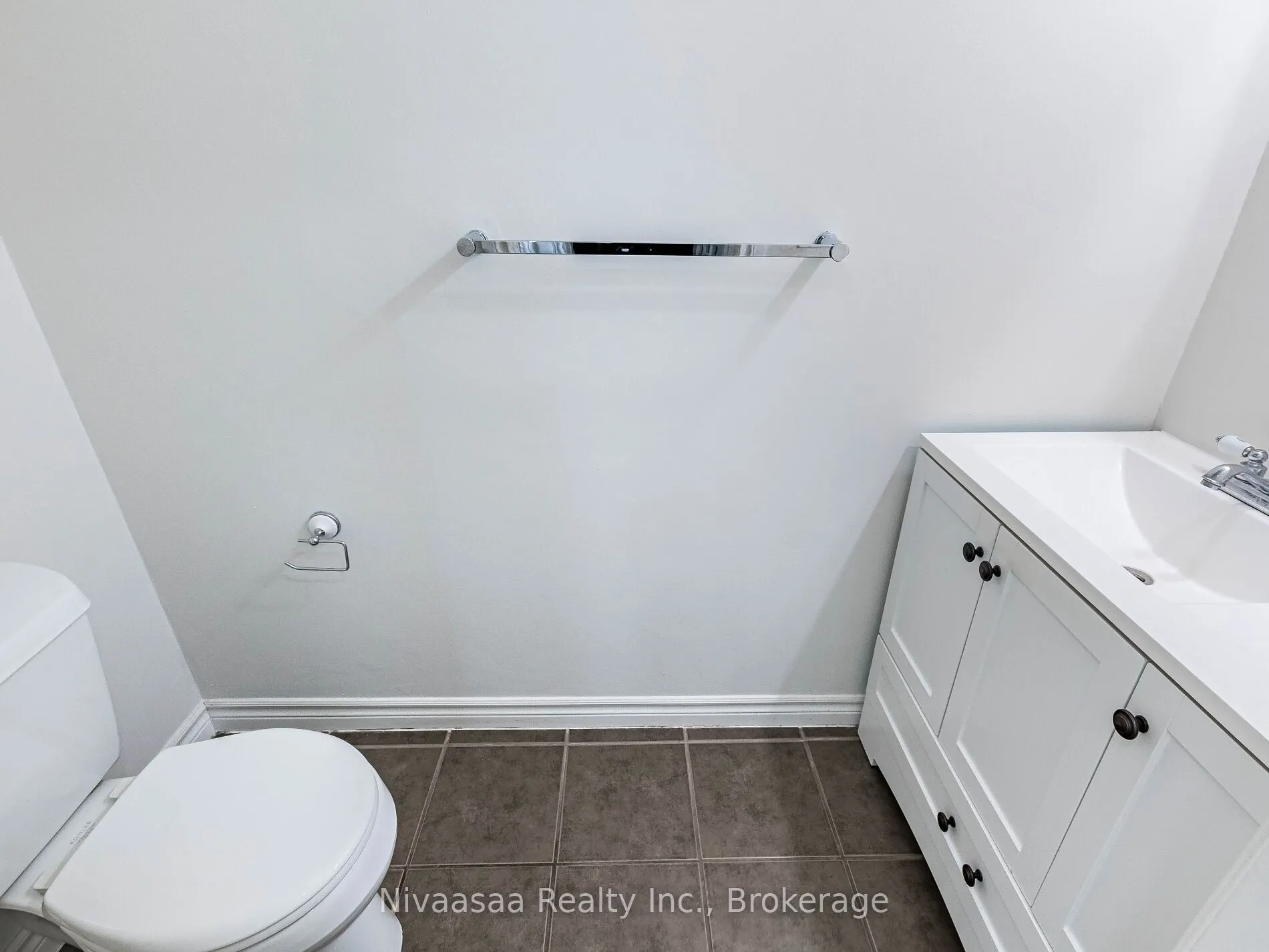 7209 Danton Promenade