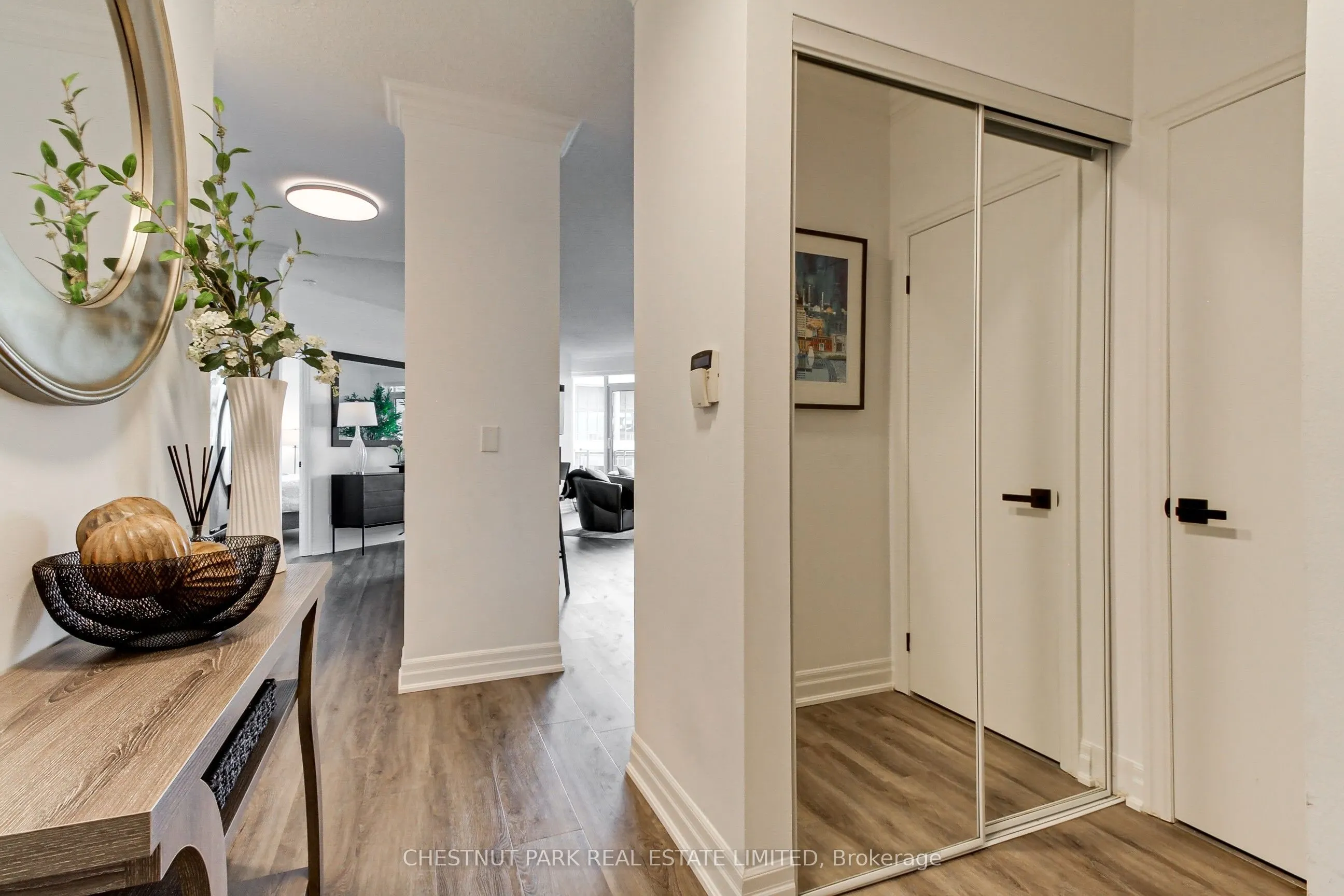 2121 Lake Shore Boulevard W, #1805