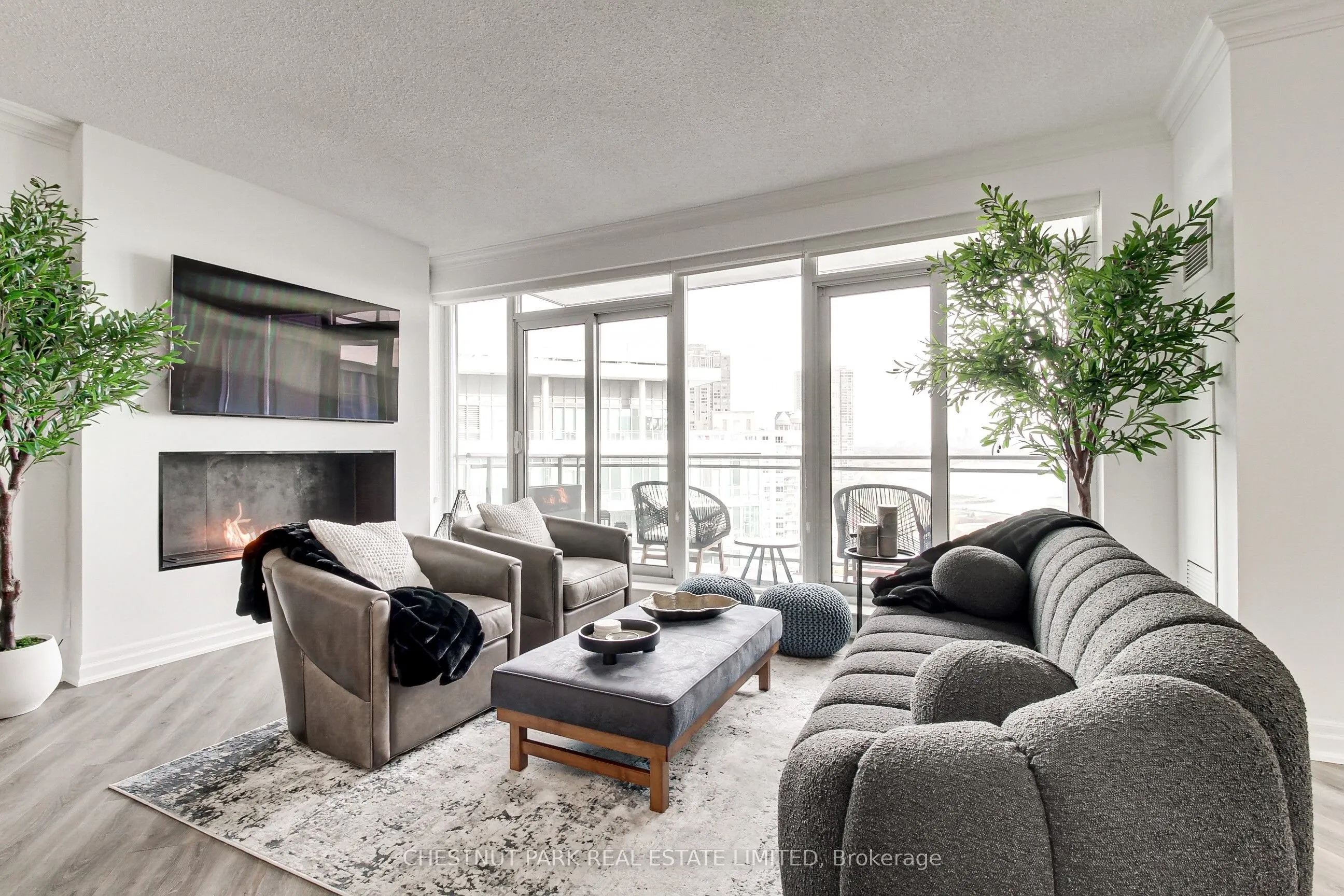 2121 Lake Shore Boulevard W, #1805