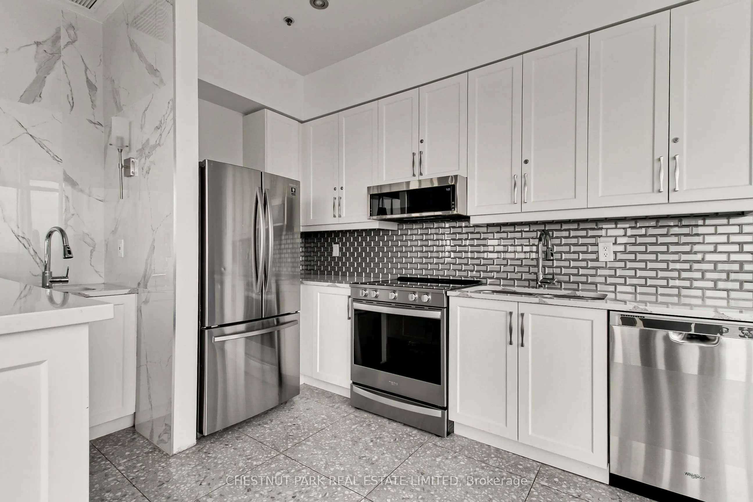2121 Lake Shore Boulevard W, #1805