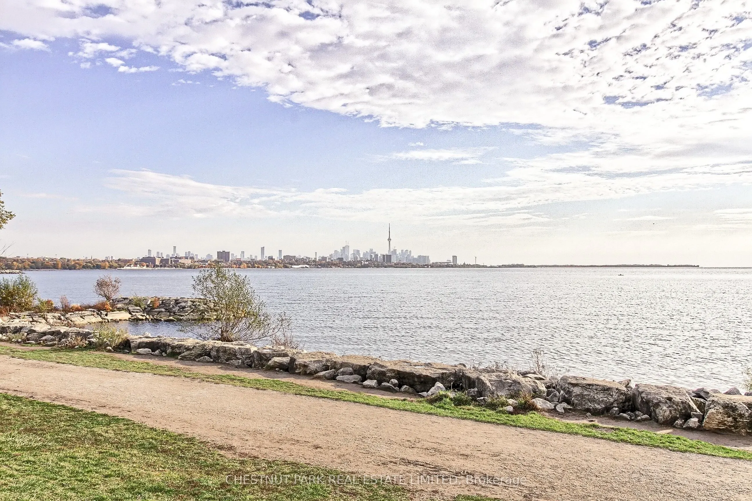 2121 Lake Shore Boulevard W, #1805