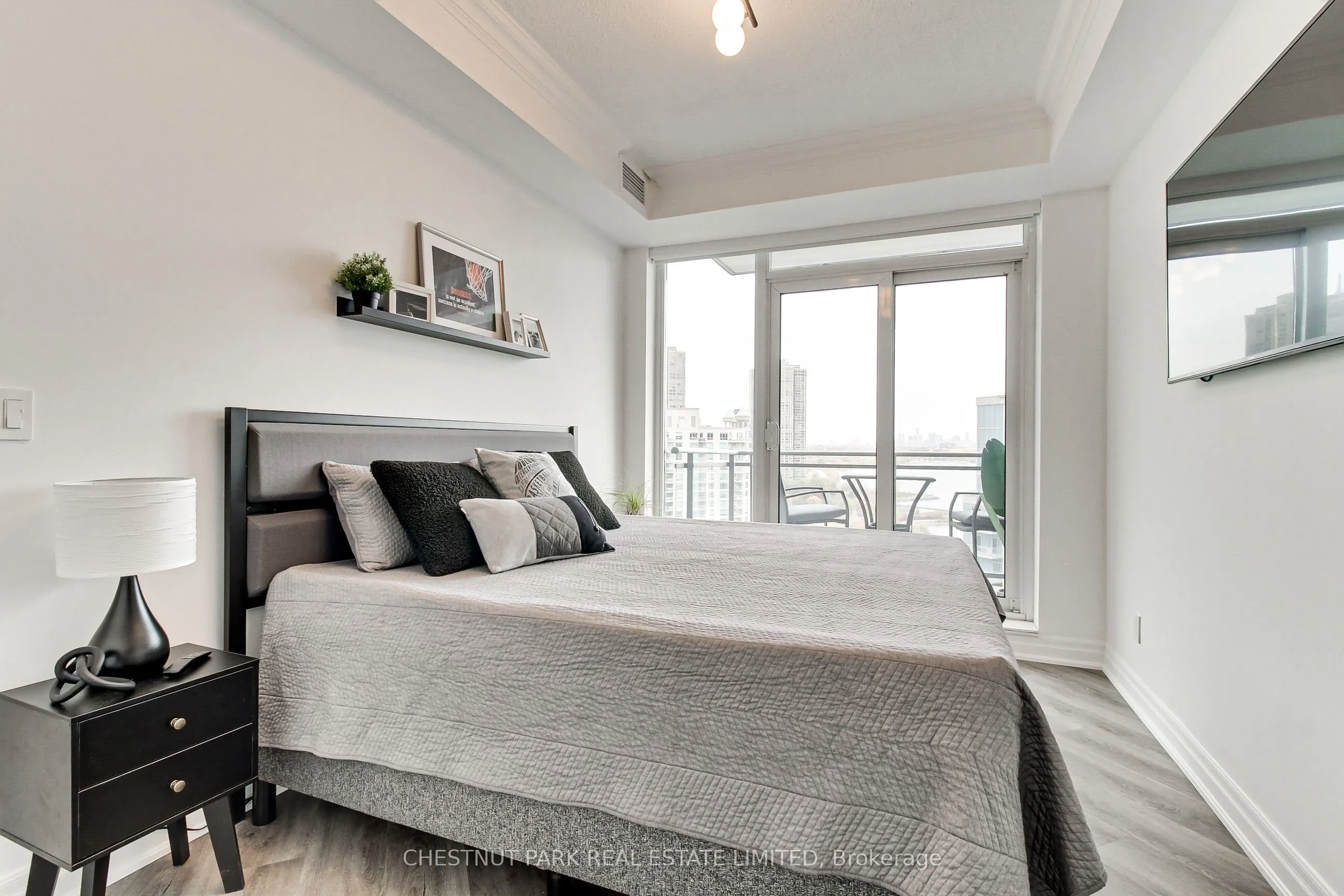2121 Lake Shore Boulevard W, #1805