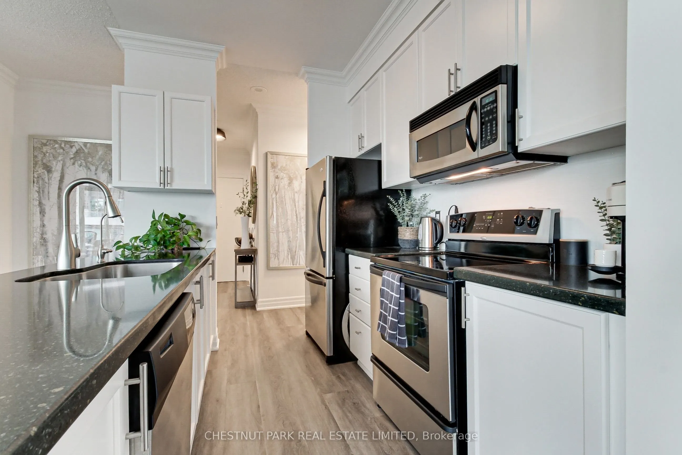 2121 Lake Shore Boulevard W, #1805