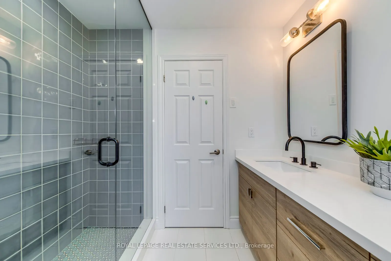 1387 Bayshire Drive