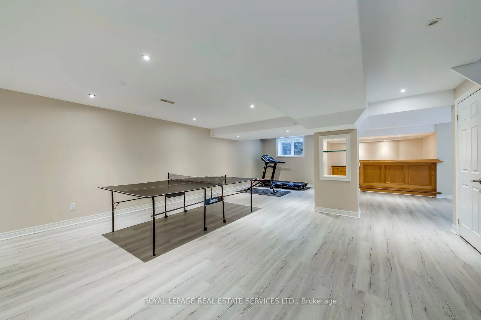 1387 Bayshire Drive