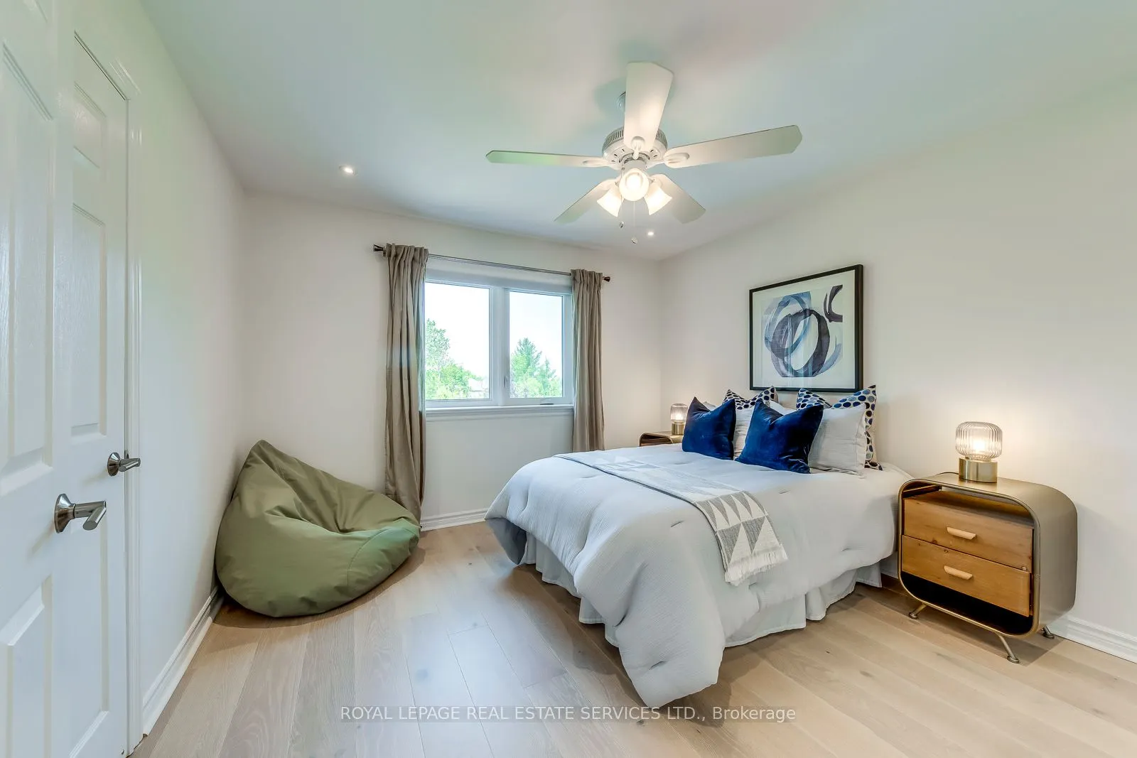 1387 Bayshire Drive