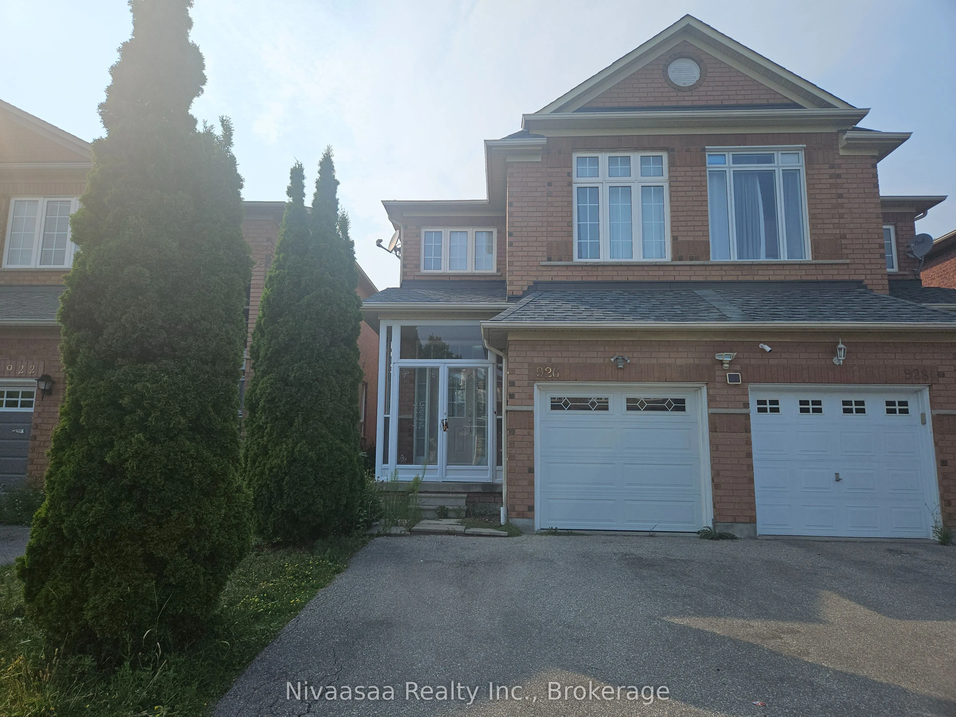 926 Ledbury Crescent