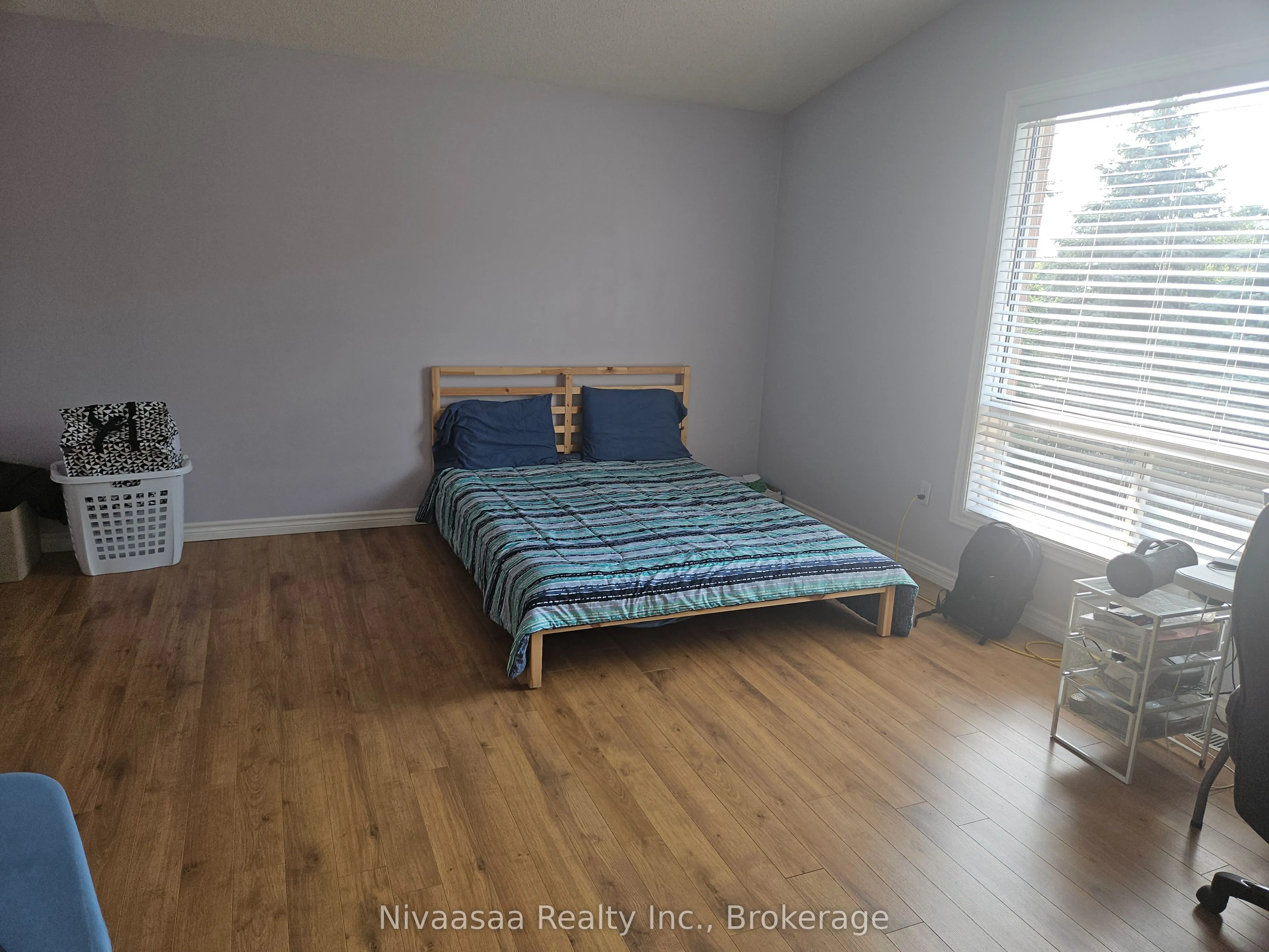 926 Ledbury Crescent