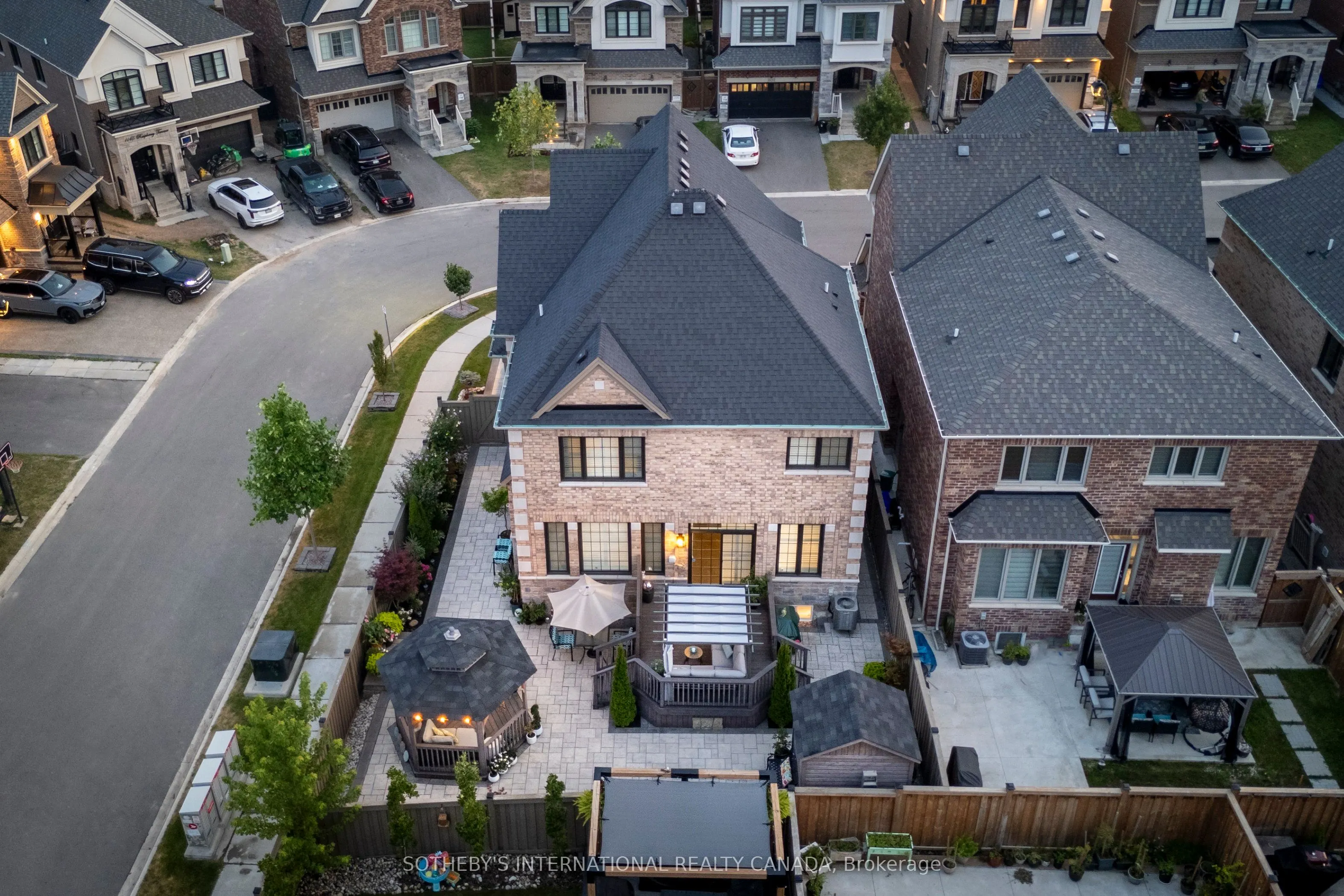 1150 Raspberry Terrace