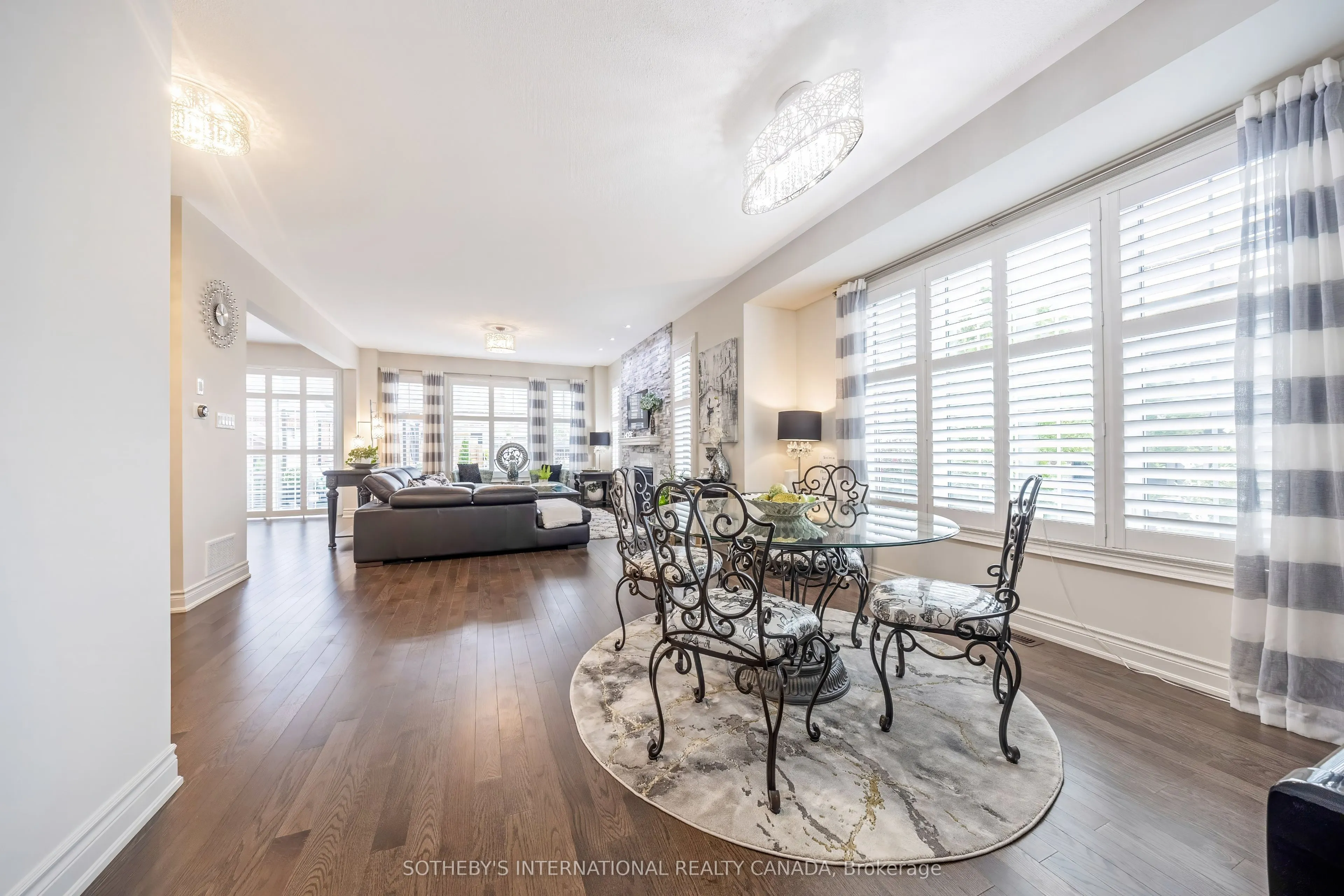 1150 Raspberry Terrace