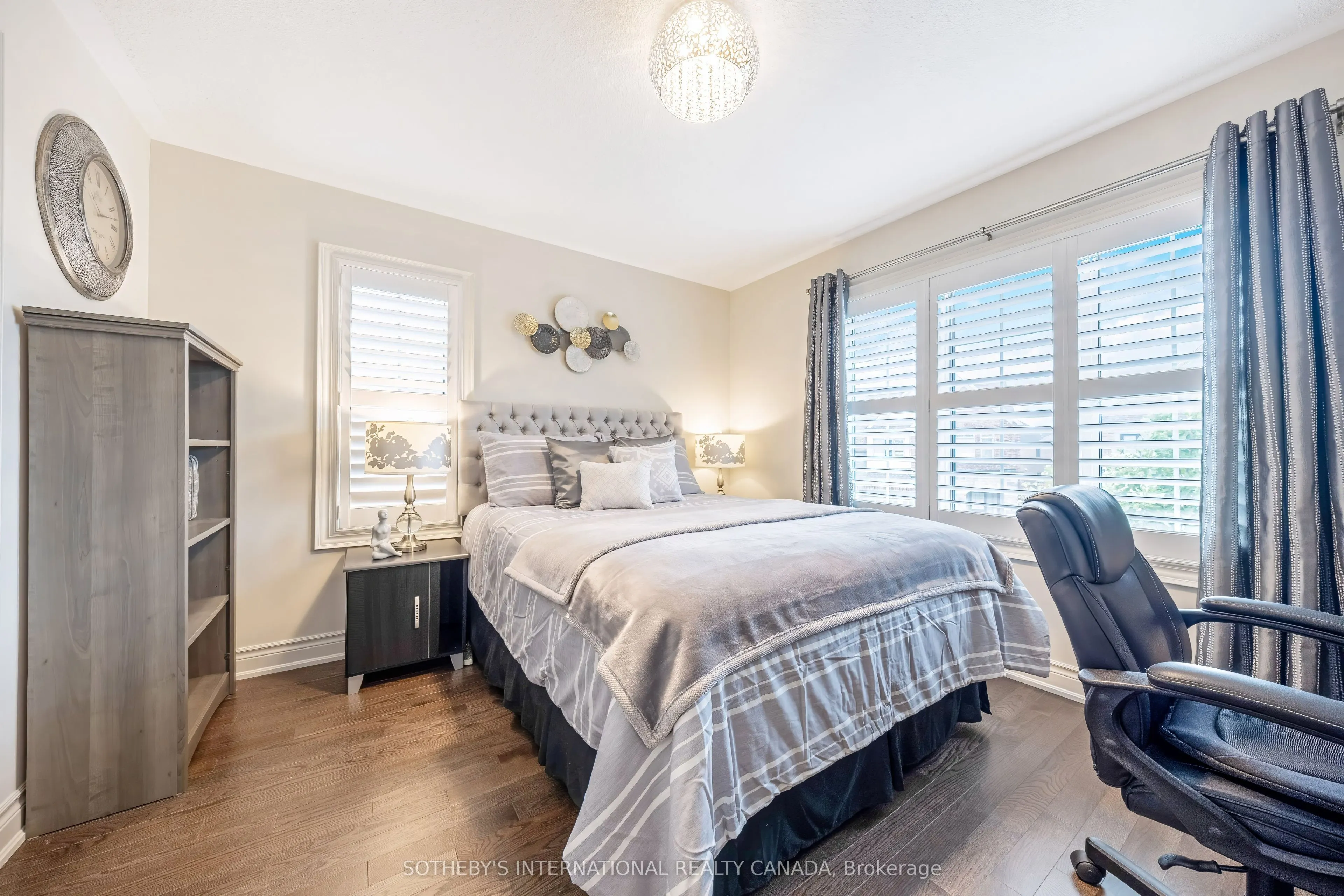 1150 Raspberry Terrace