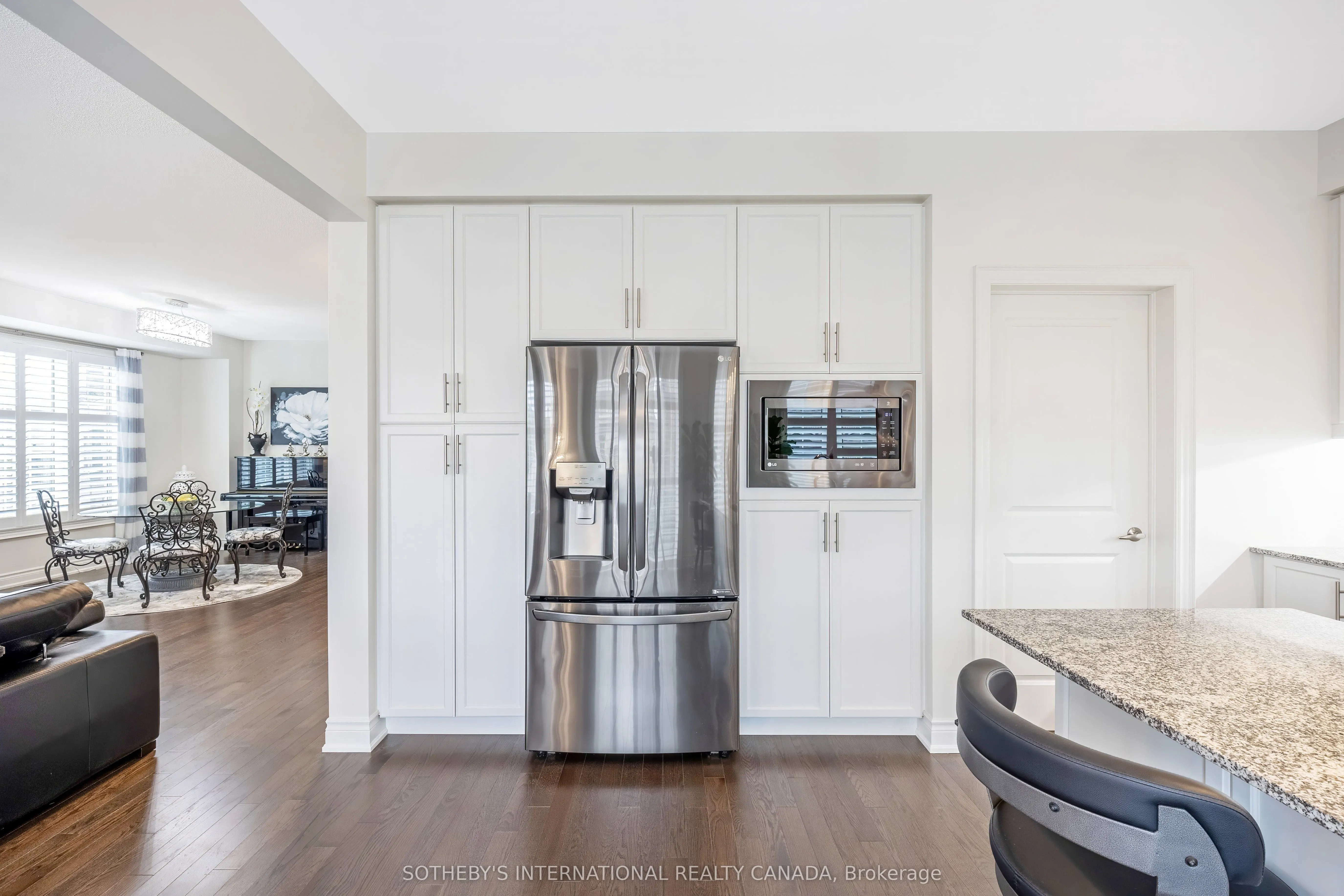 1150 Raspberry Terrace