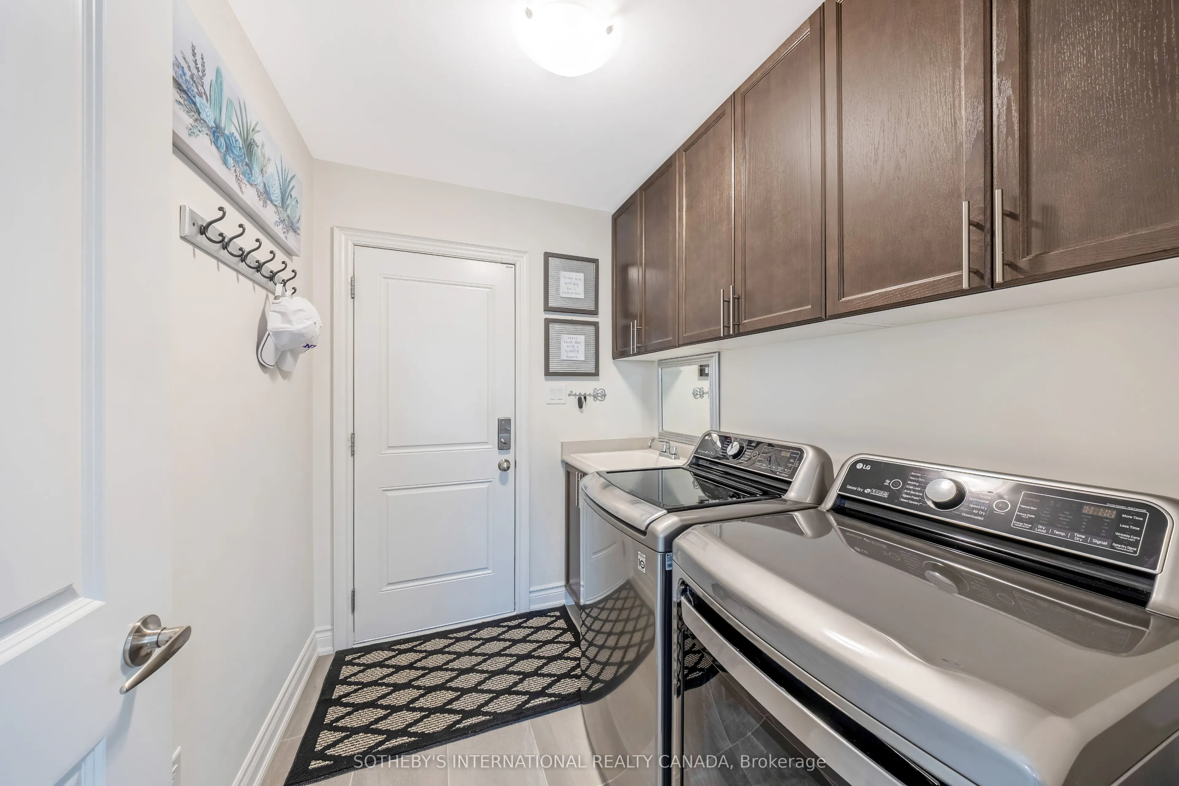 1150 Raspberry Terrace