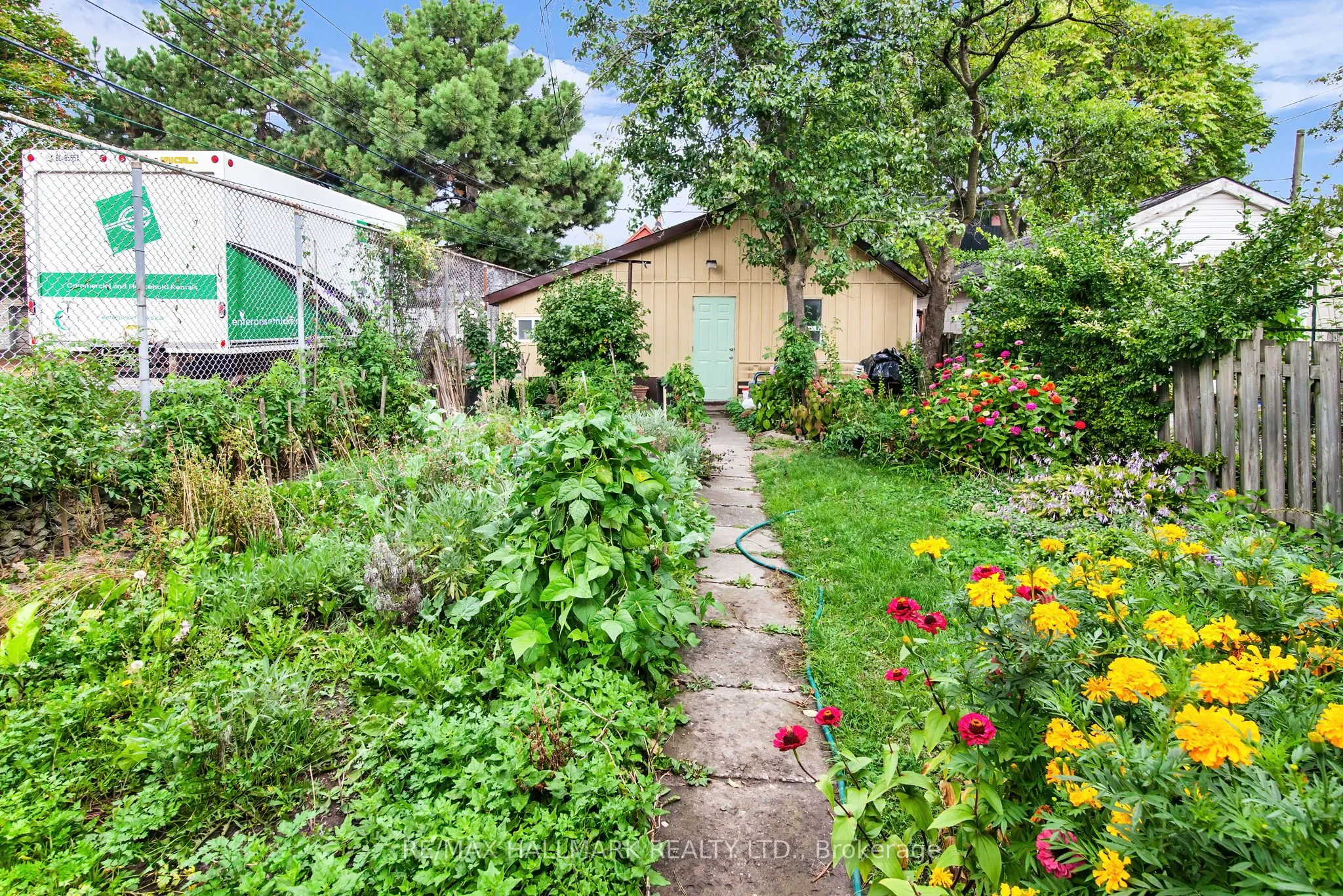 20 Essex Street, #Bsmt