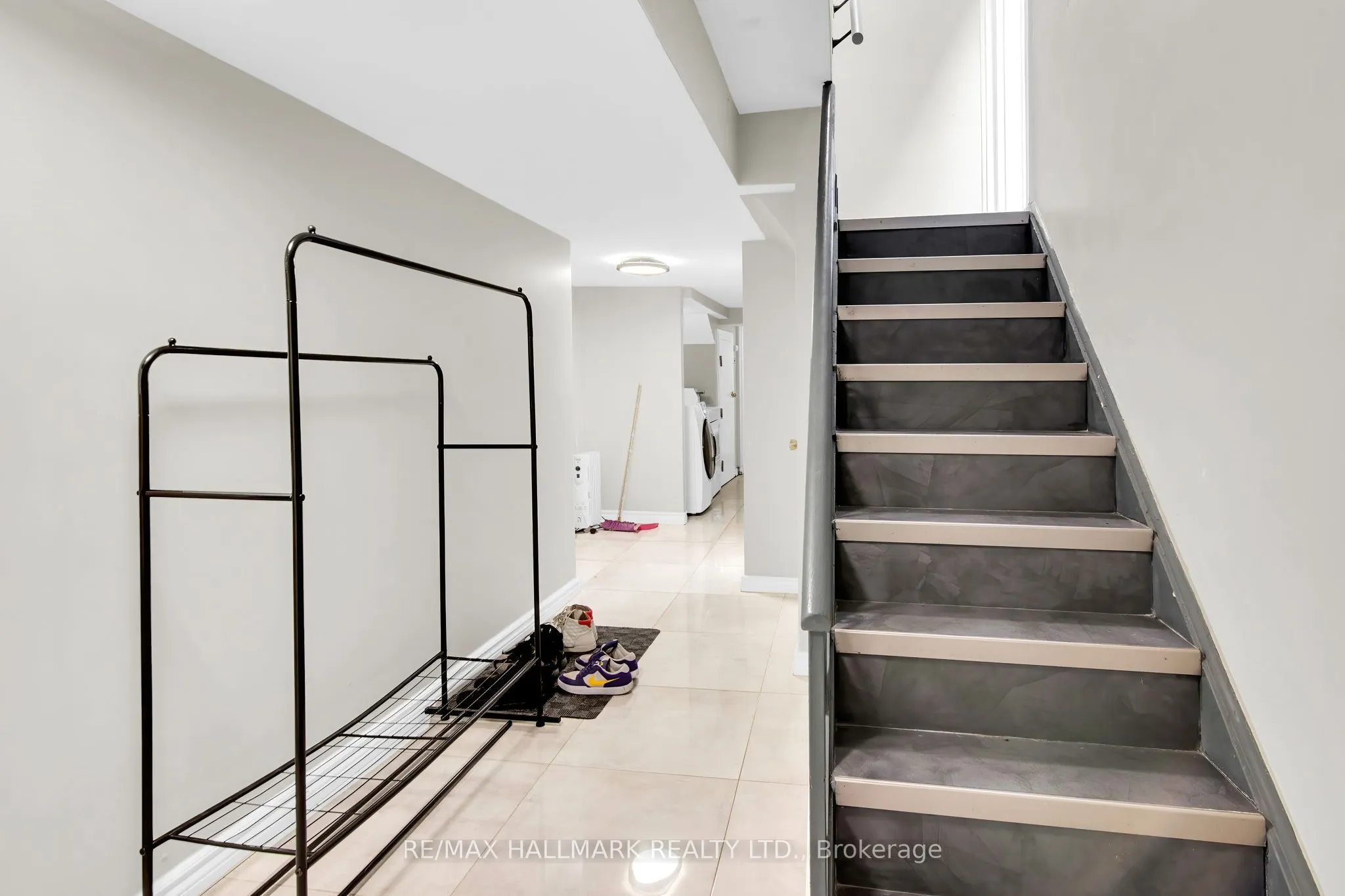 20 Essex Street, #Bsmt