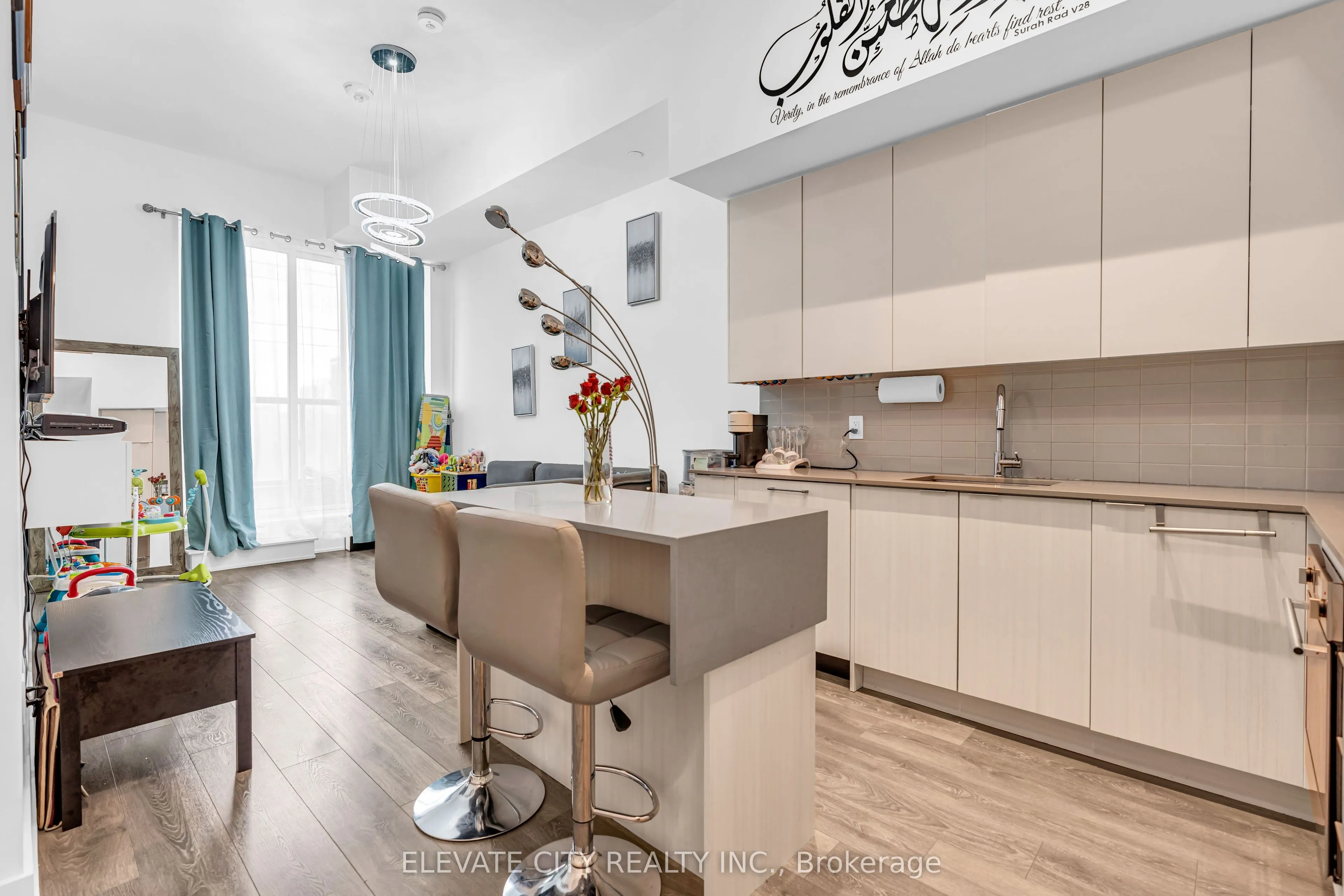 2489 Taunton Road, #219