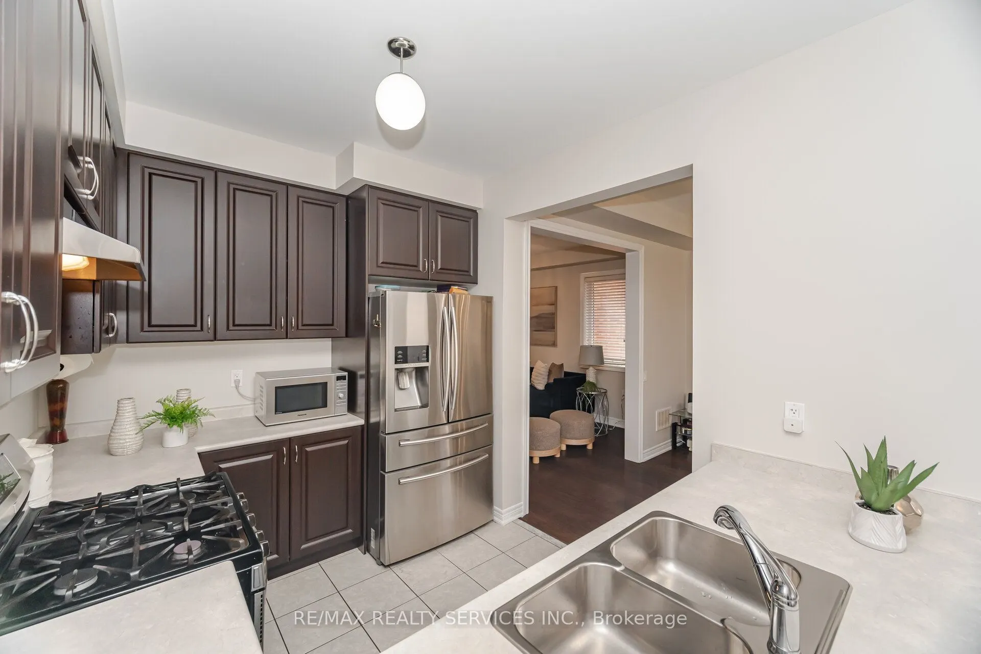 20 Blackberry Valley Crescent