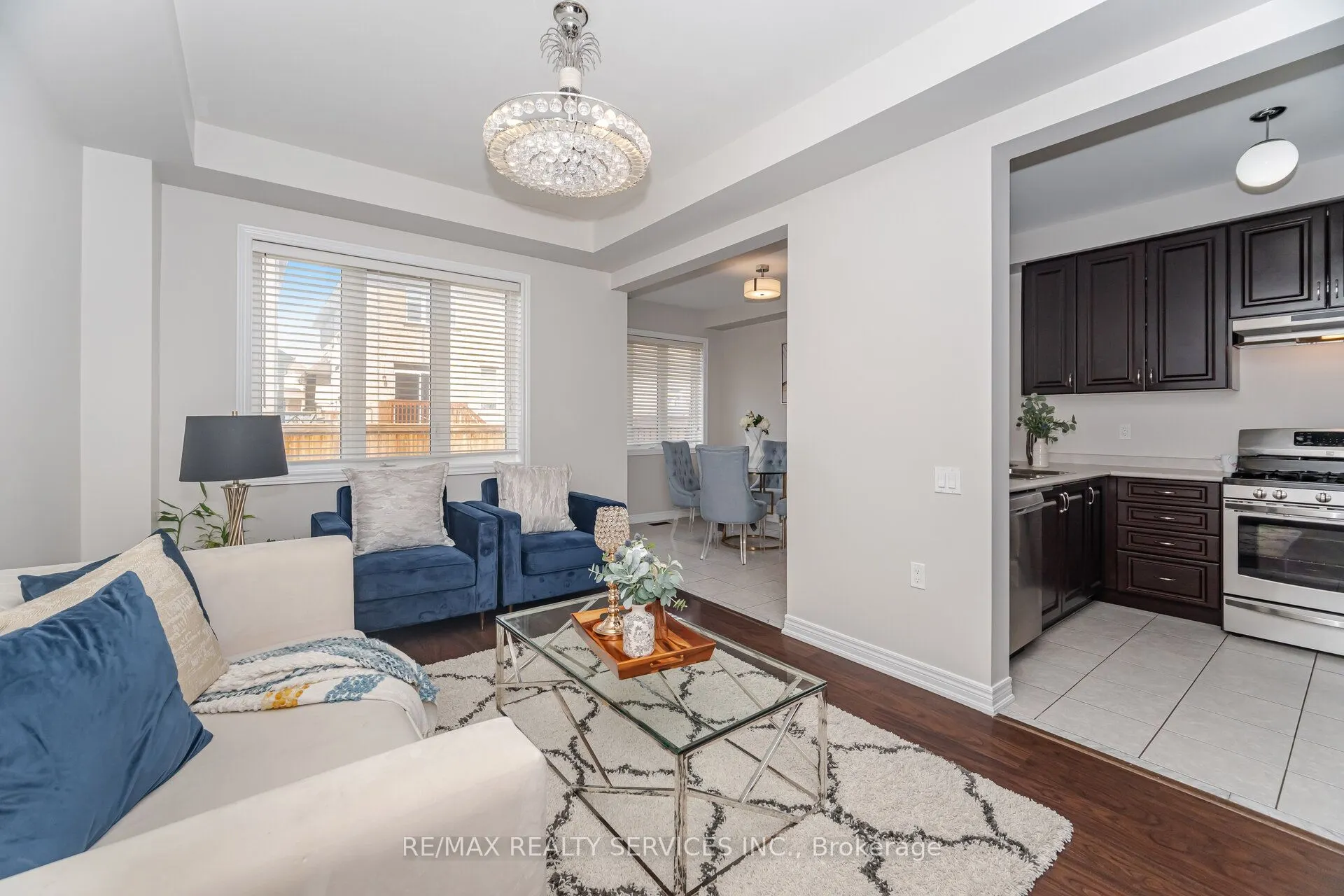 20 Blackberry Valley Crescent