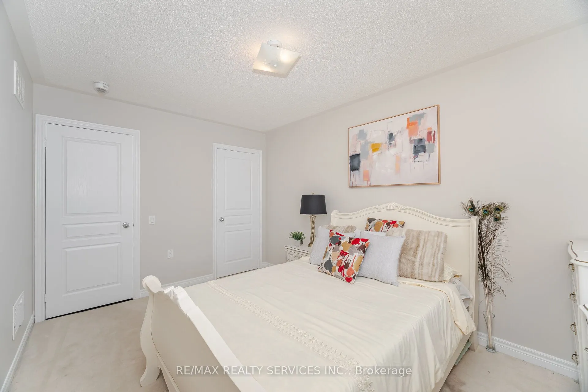 20 Blackberry Valley Crescent