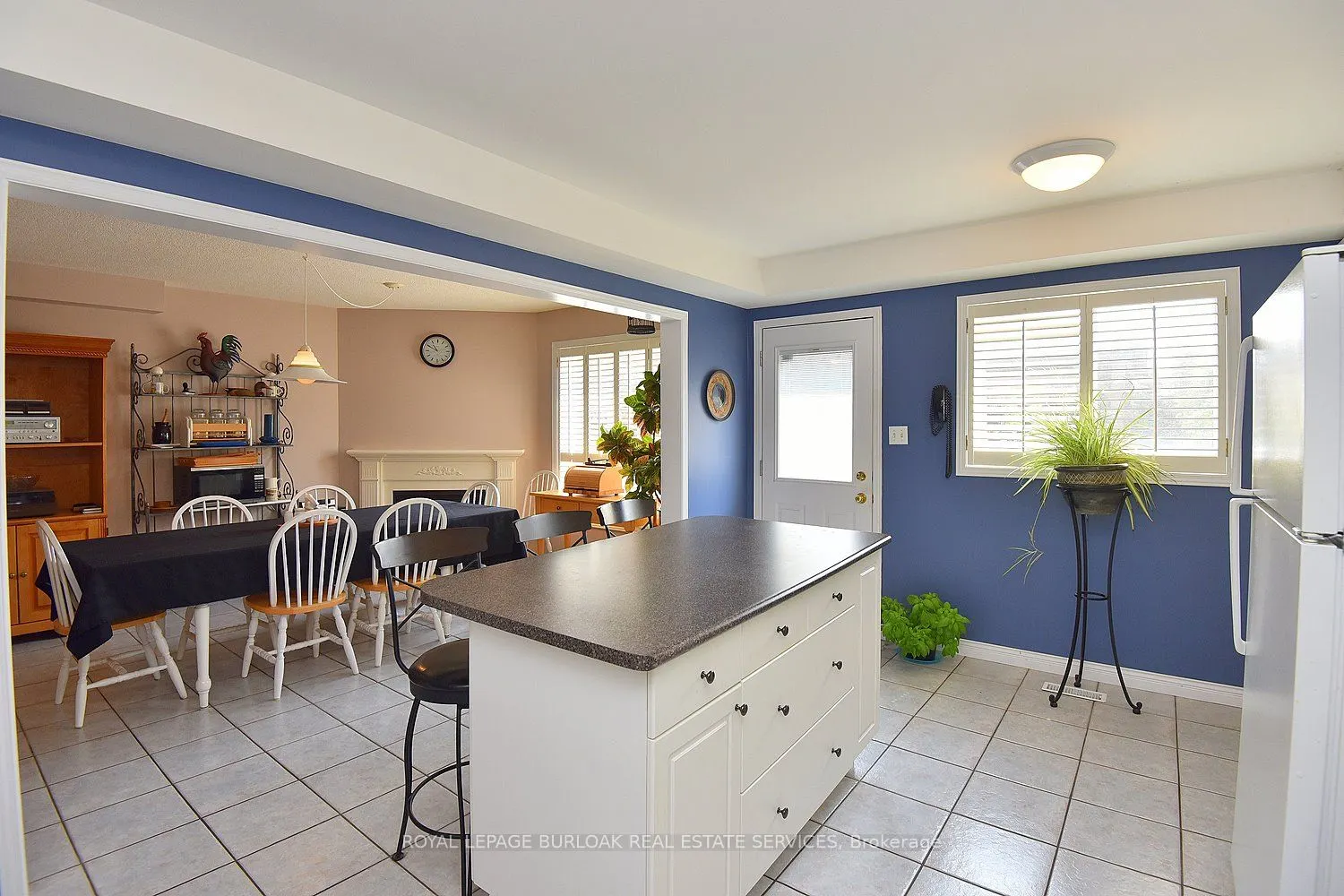 4002 Jarvis Crescent