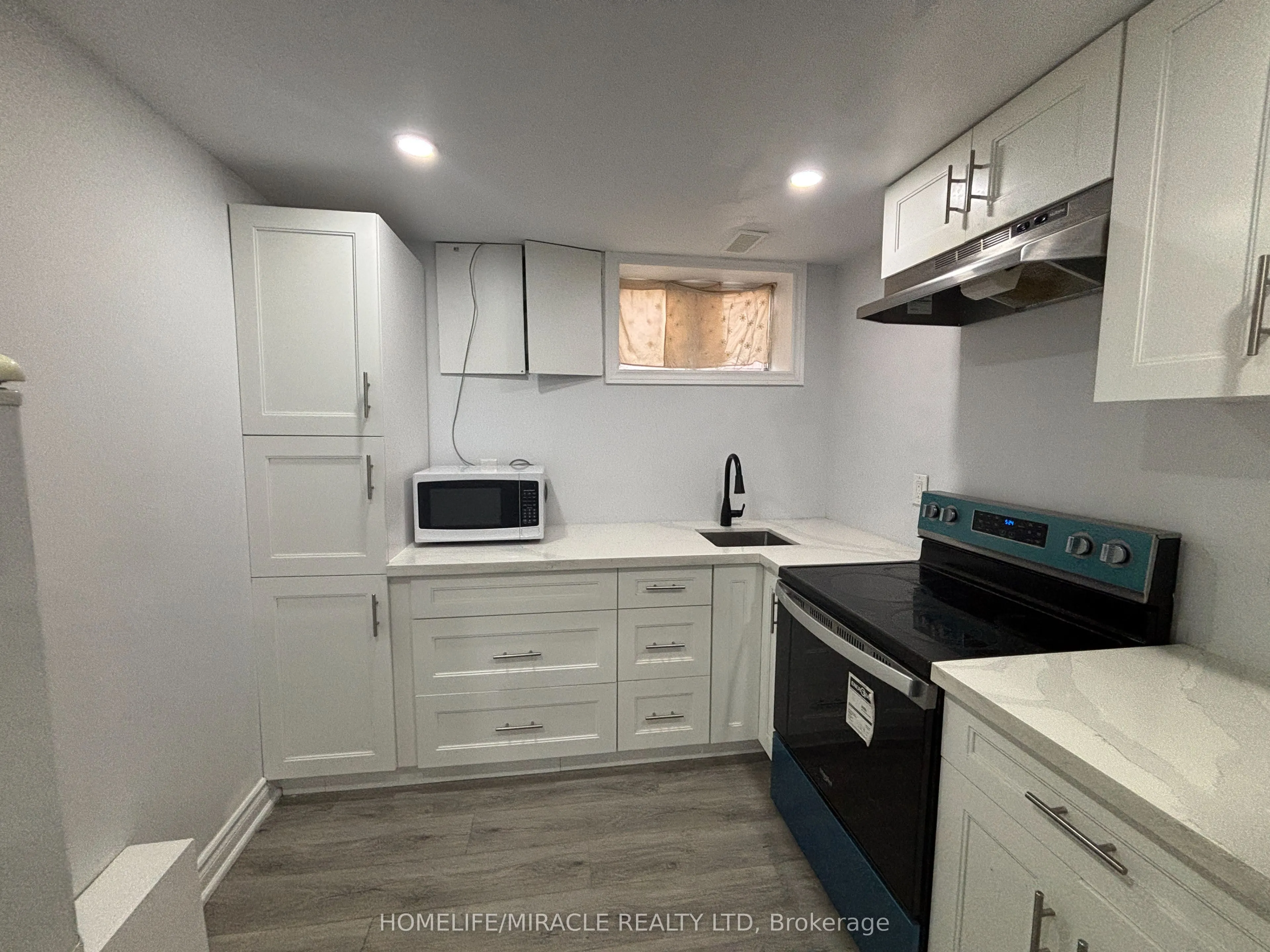 248 Felan Avenue, #Basement
