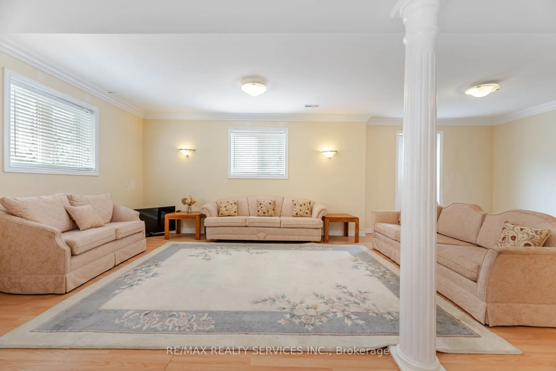 2413 Salcome Drive