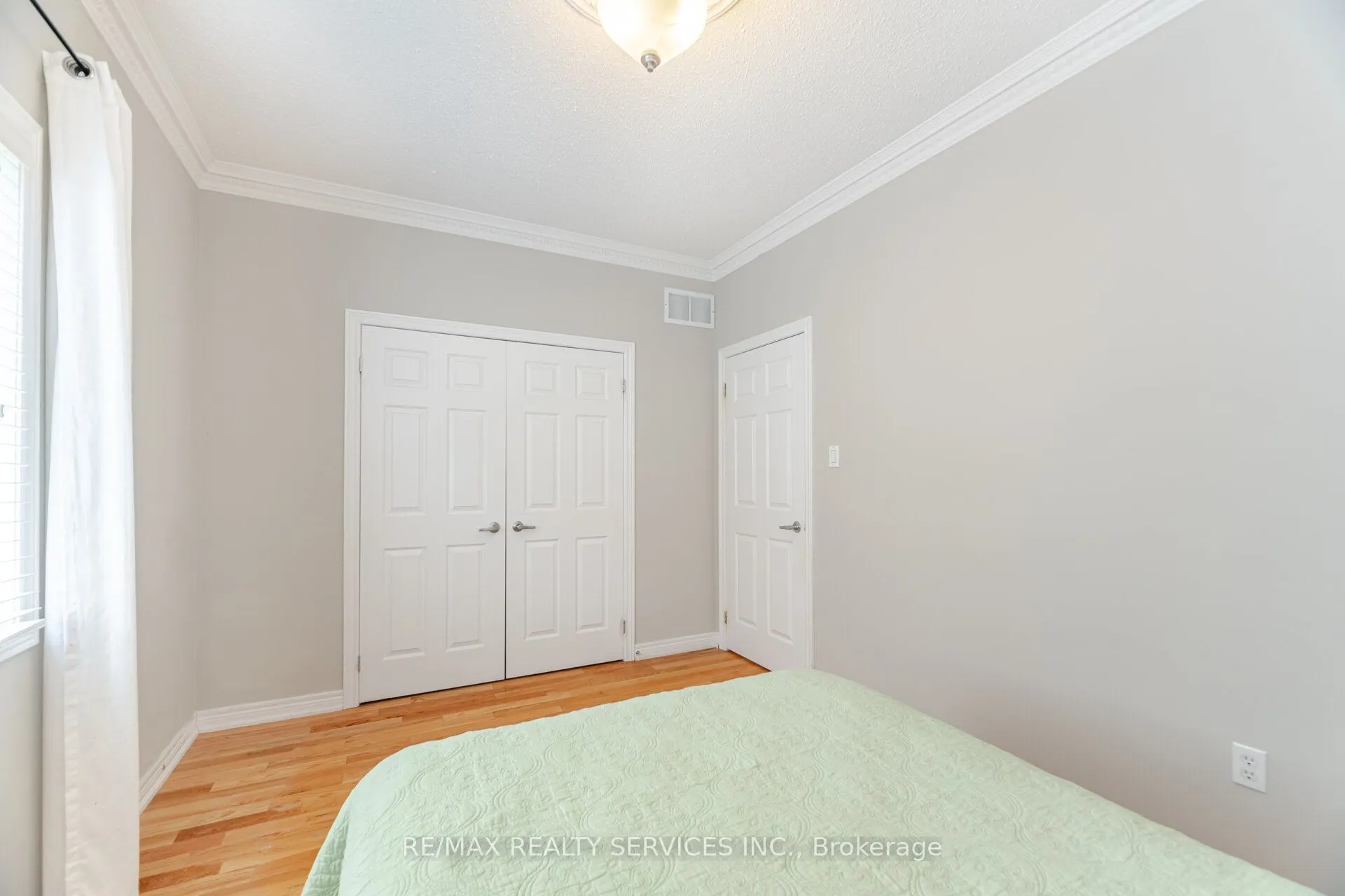 2413 Salcome Drive