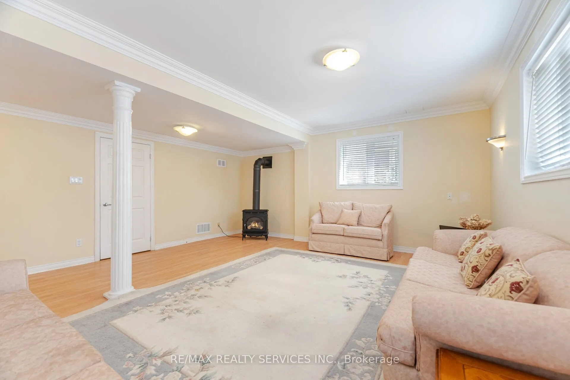 2413 Salcome Drive