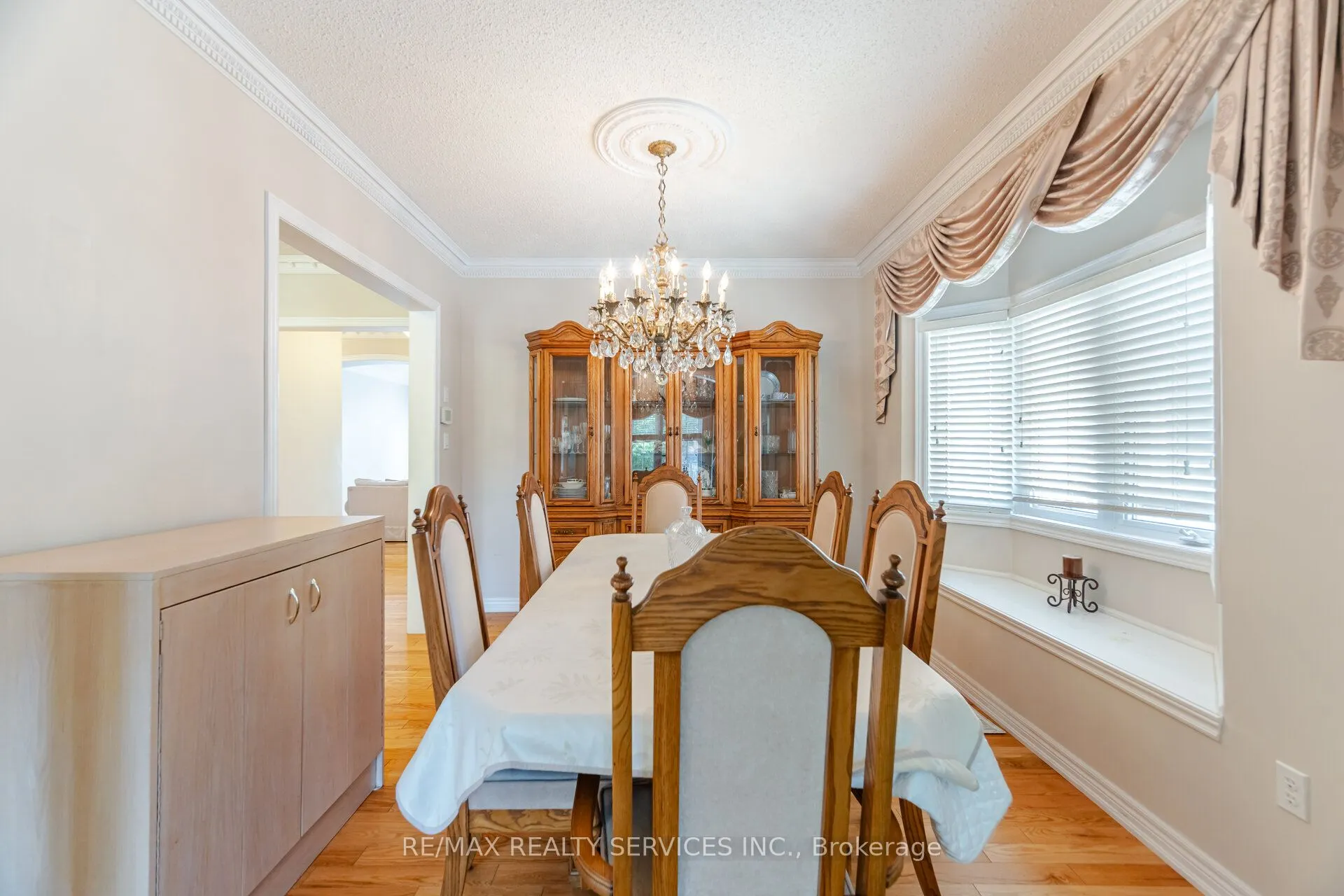 2413 Salcome Drive