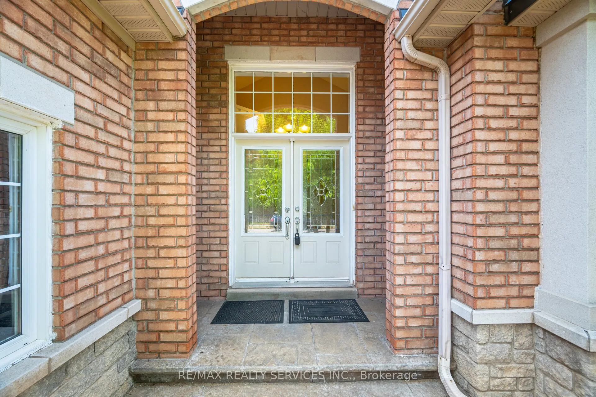 2413 Salcome Drive