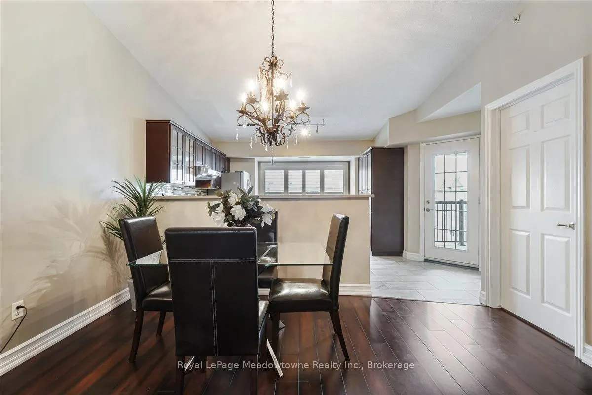 1491 Maple Avenue, #411
