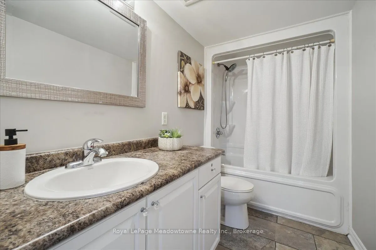 1491 Maple Avenue, #411