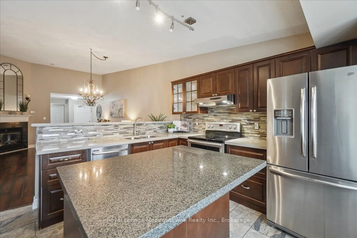 1491 Maple Avenue, #411