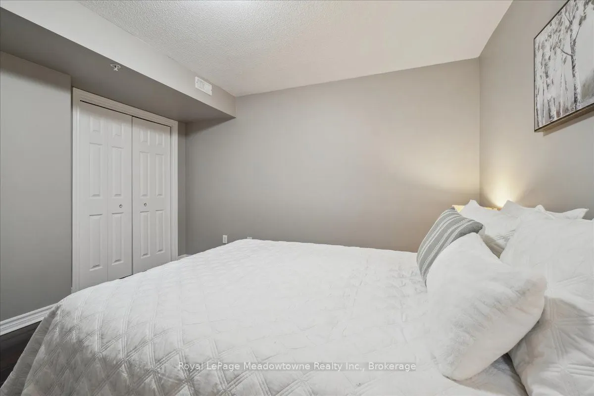 1491 Maple Avenue, #411