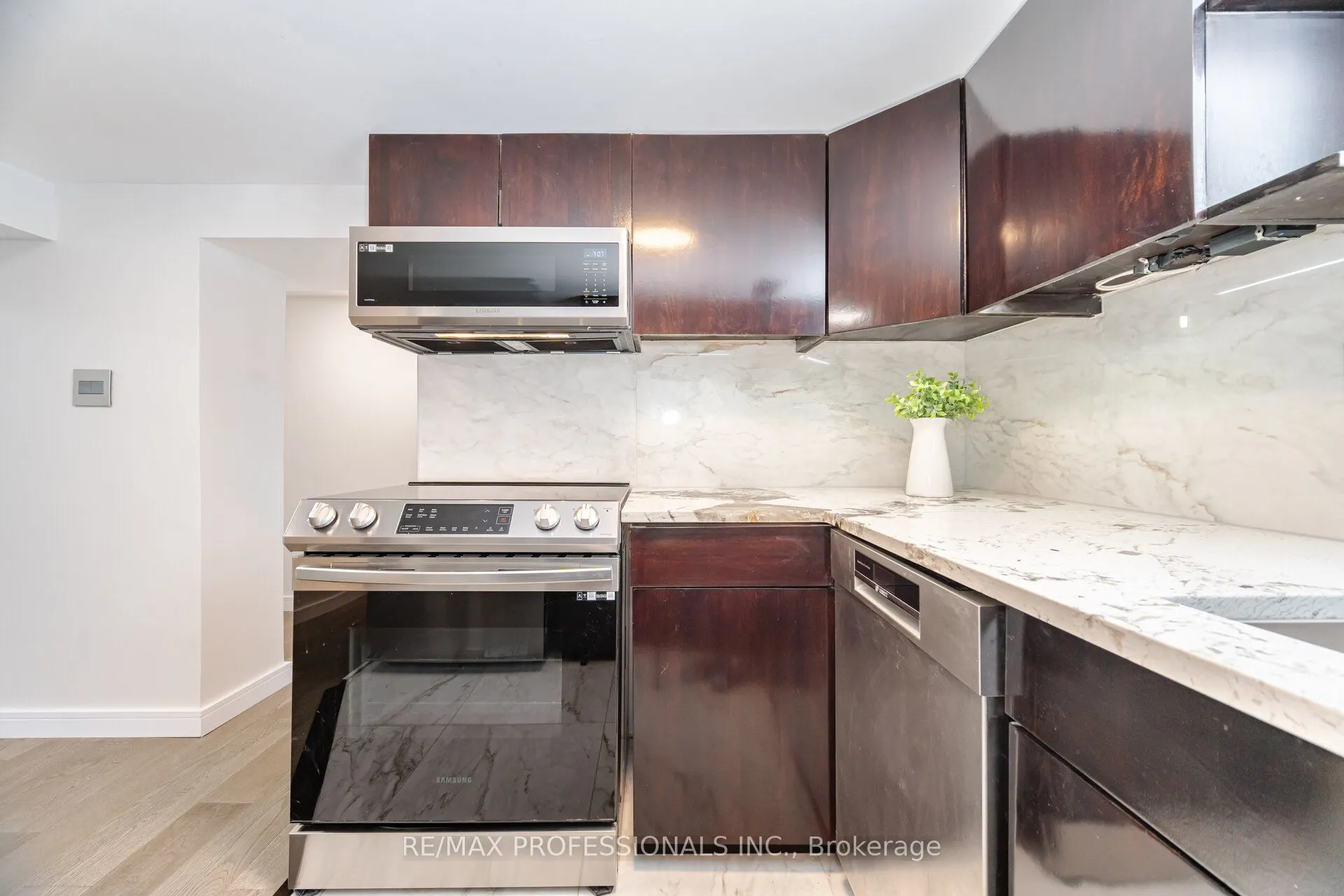 39 Old Oak Road, #Bsmt