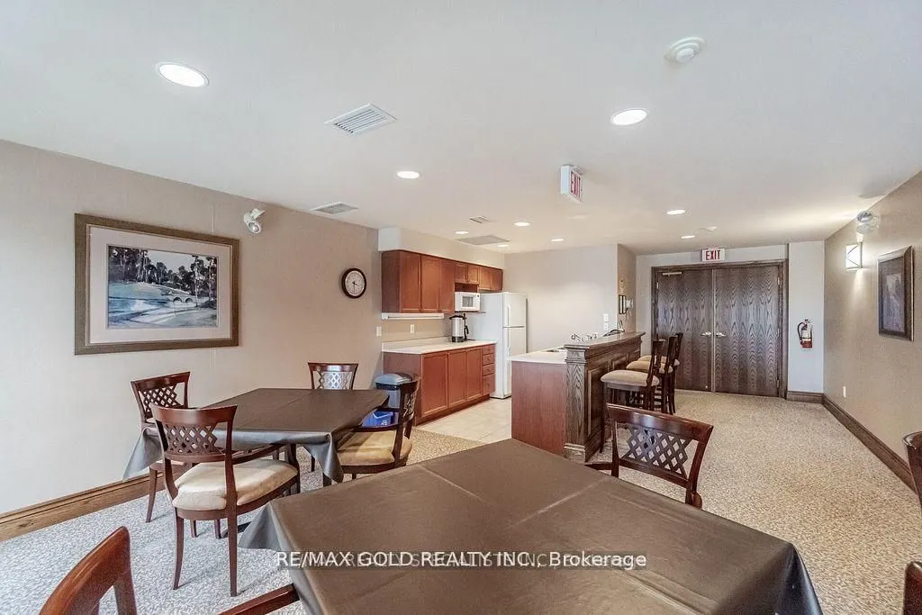 25 Via Rosedale Way, #108