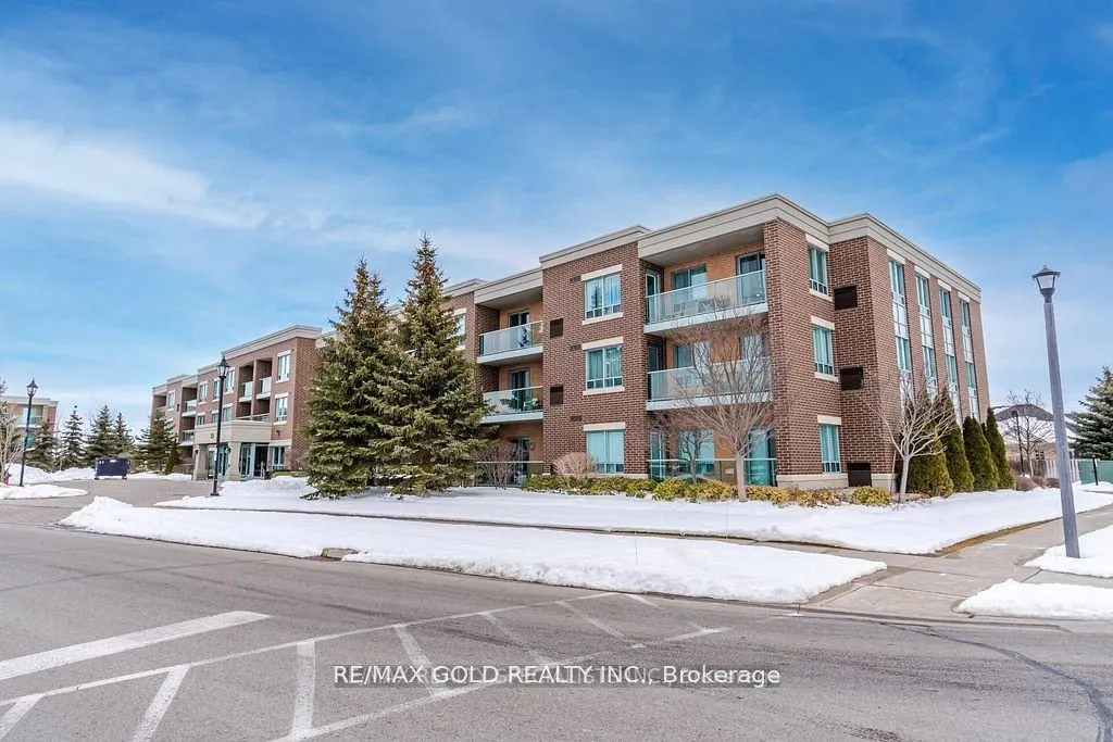 25 Via Rosedale Way, #108