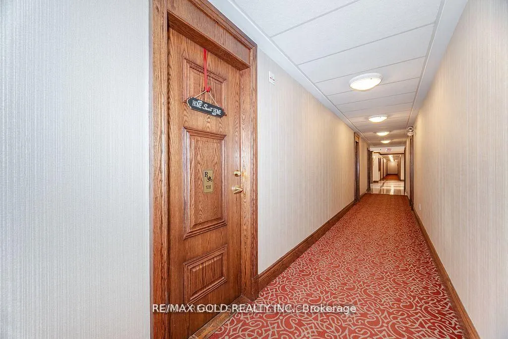 25 Via Rosedale Way, #108