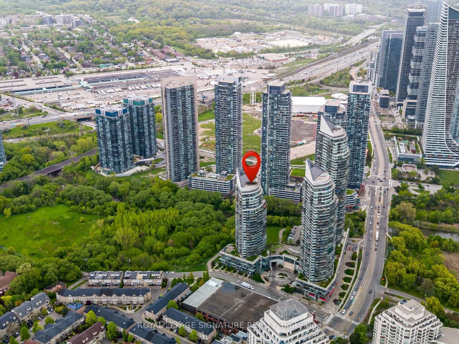 15 Legion Road, #1804
