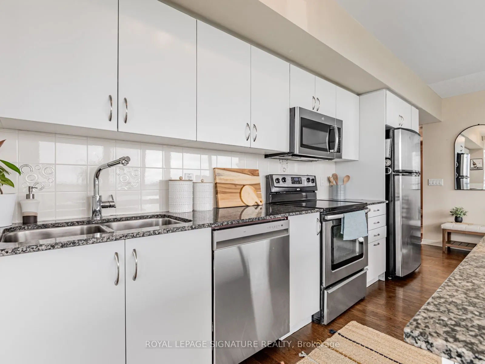 15 Legion Road, #1804