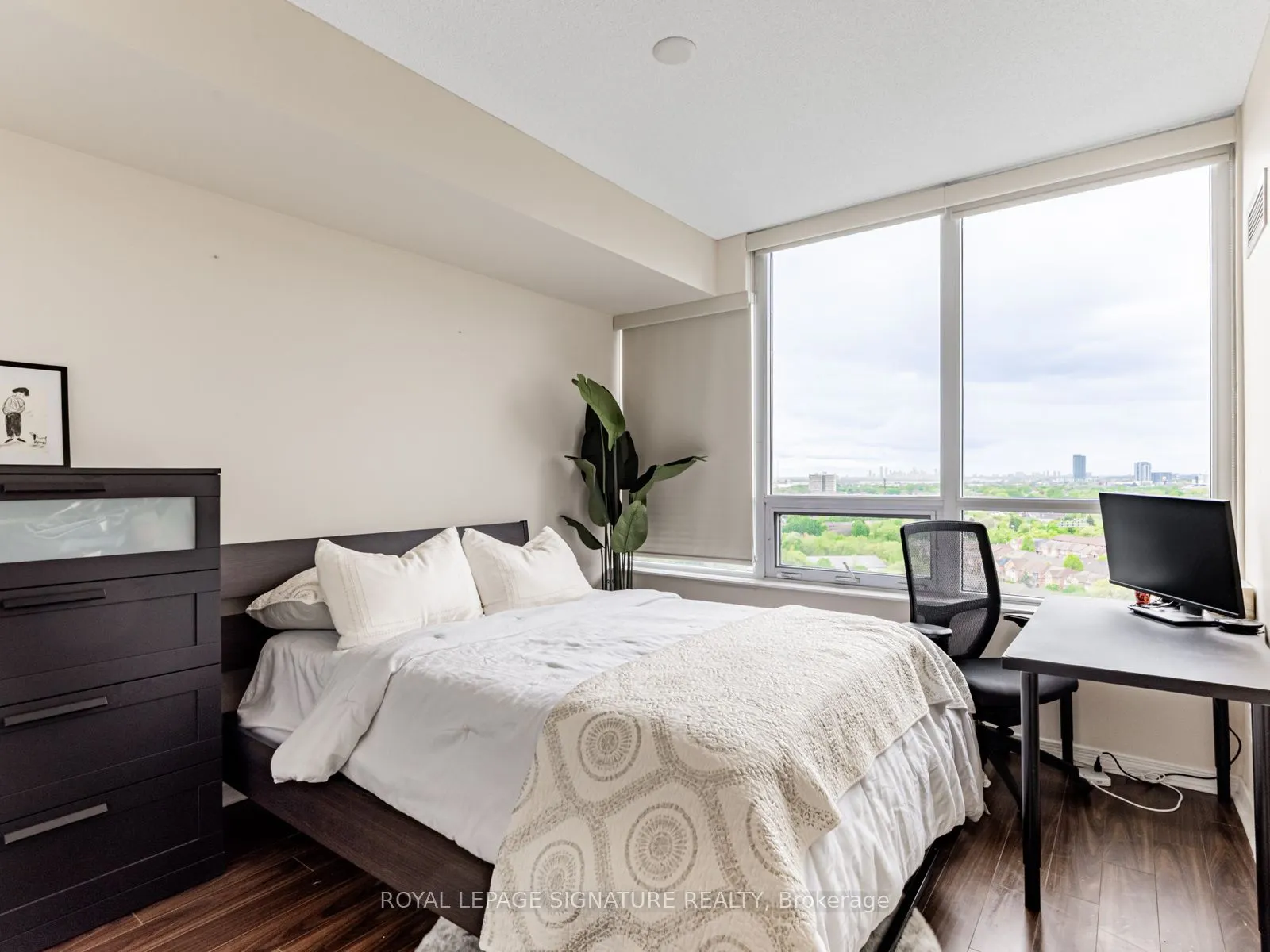 15 Legion Road, #1804