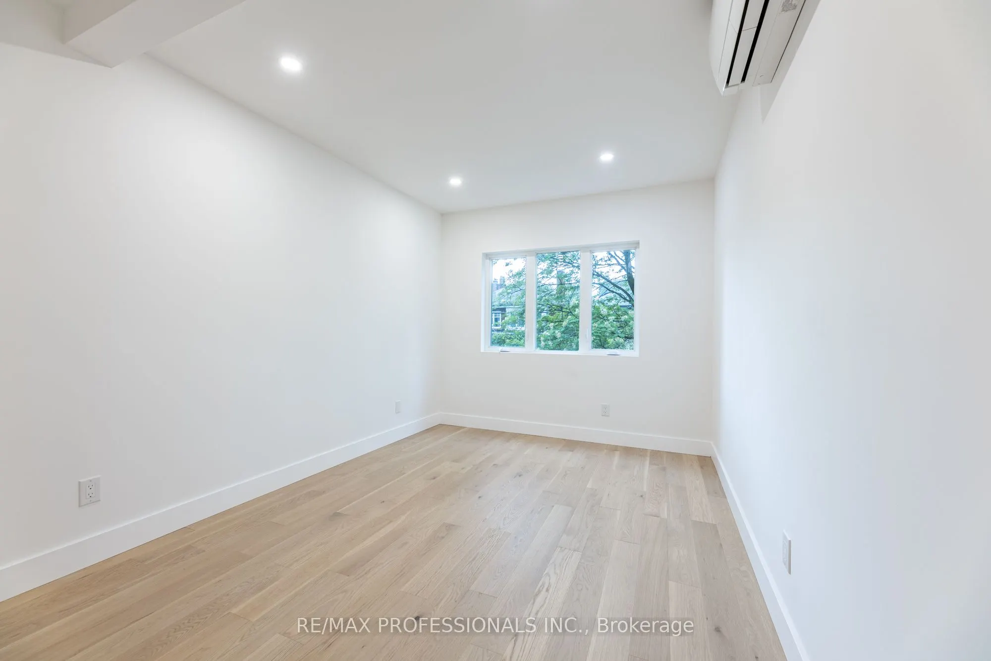 130 Jane Street, #B