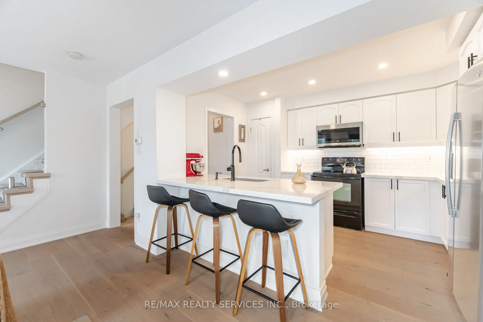 900 Brassard Circle
