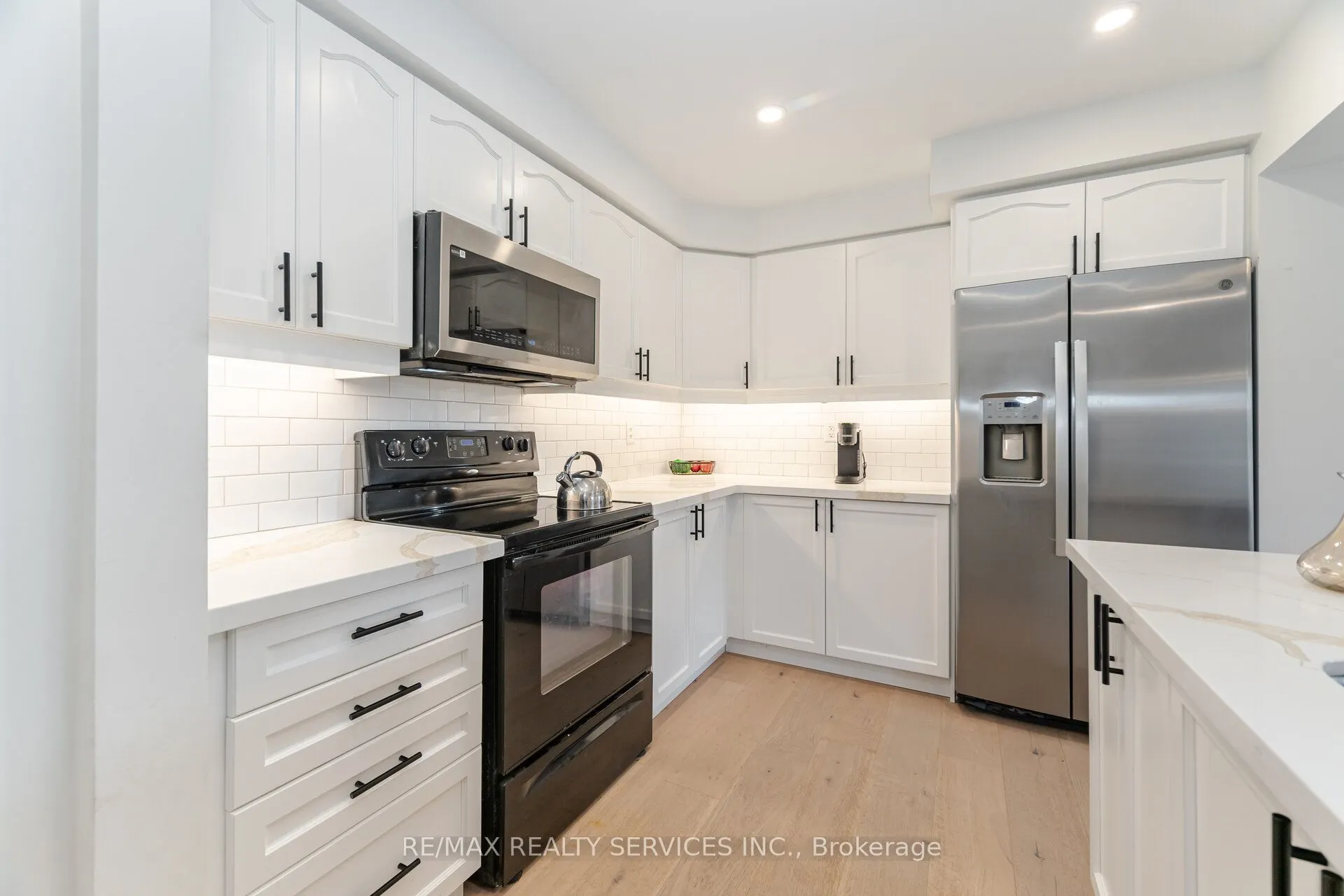 900 Brassard Circle