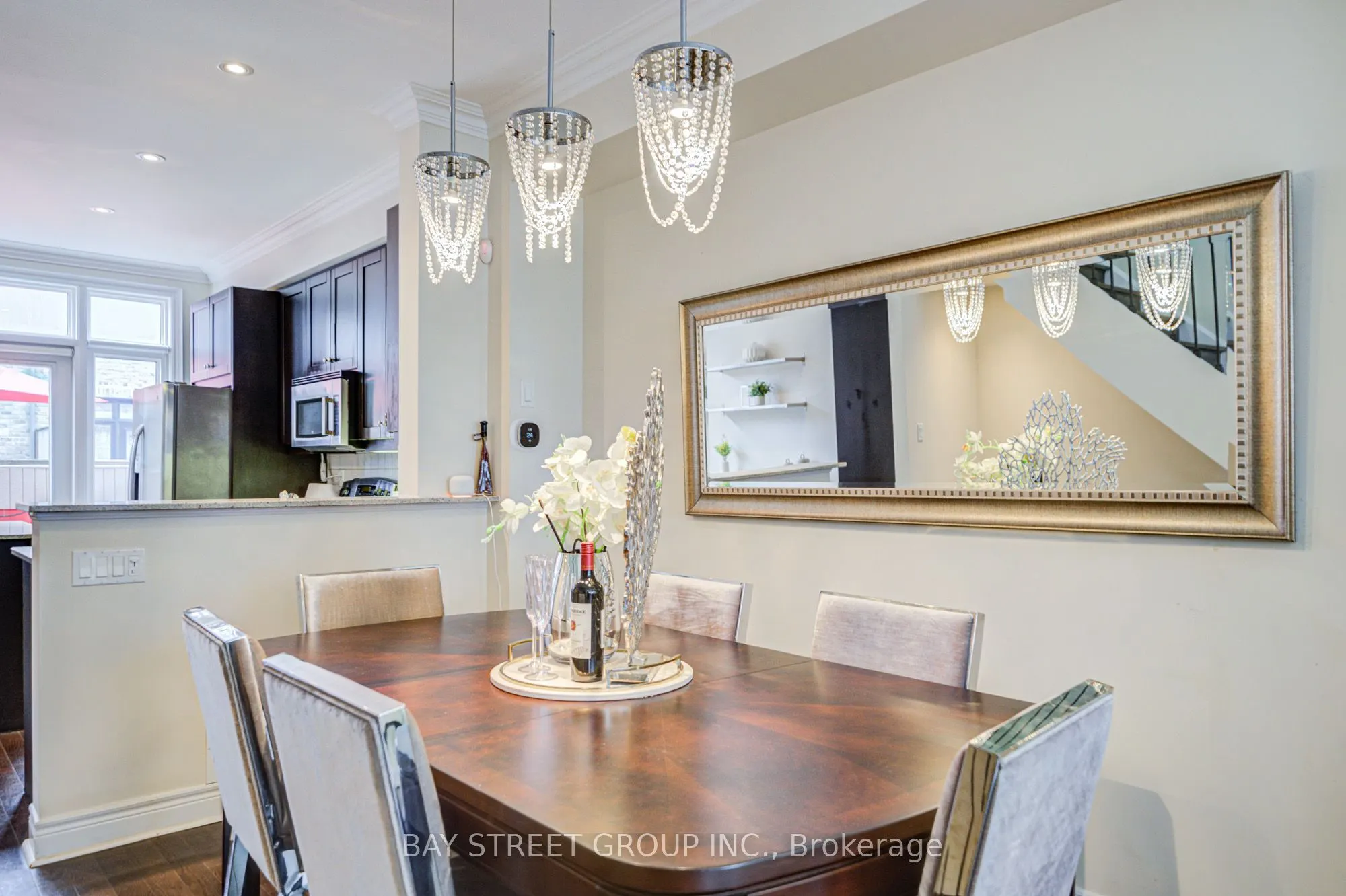 37 Lobo Mews