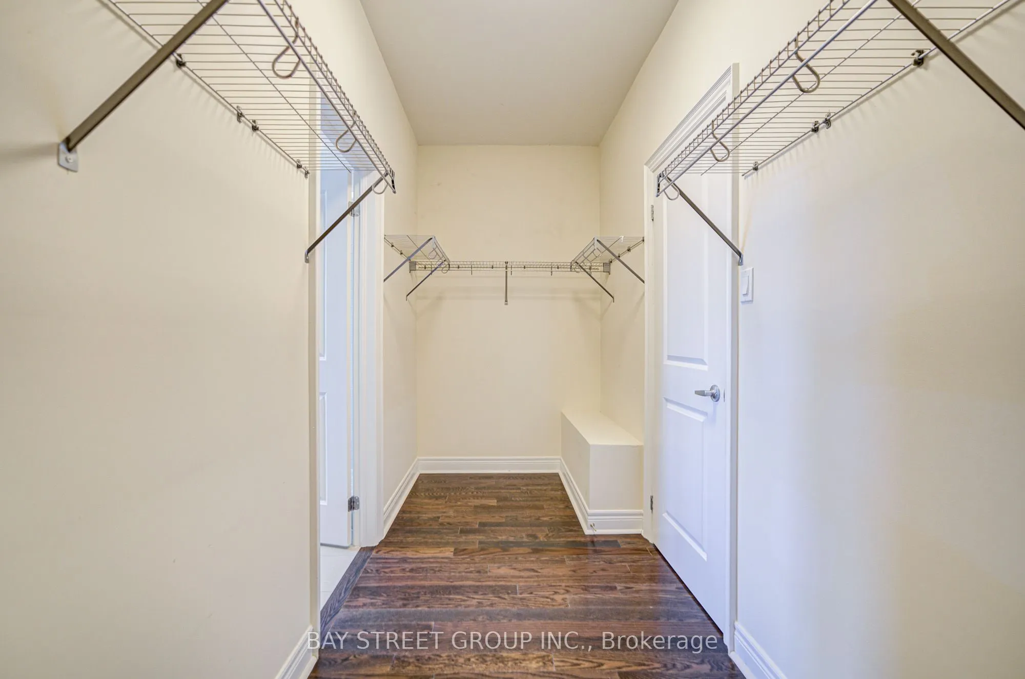 37 Lobo Mews