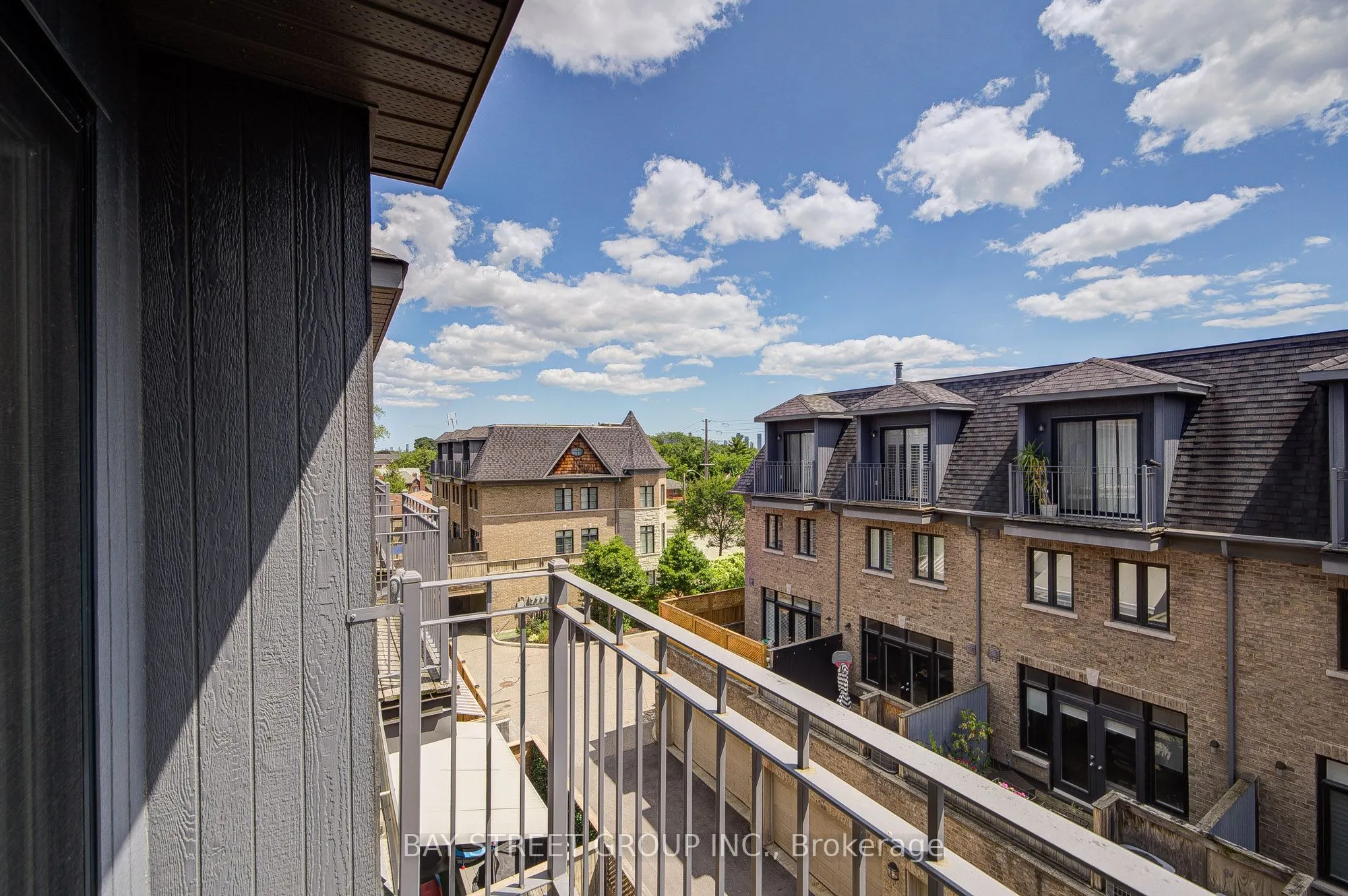 37 Lobo Mews