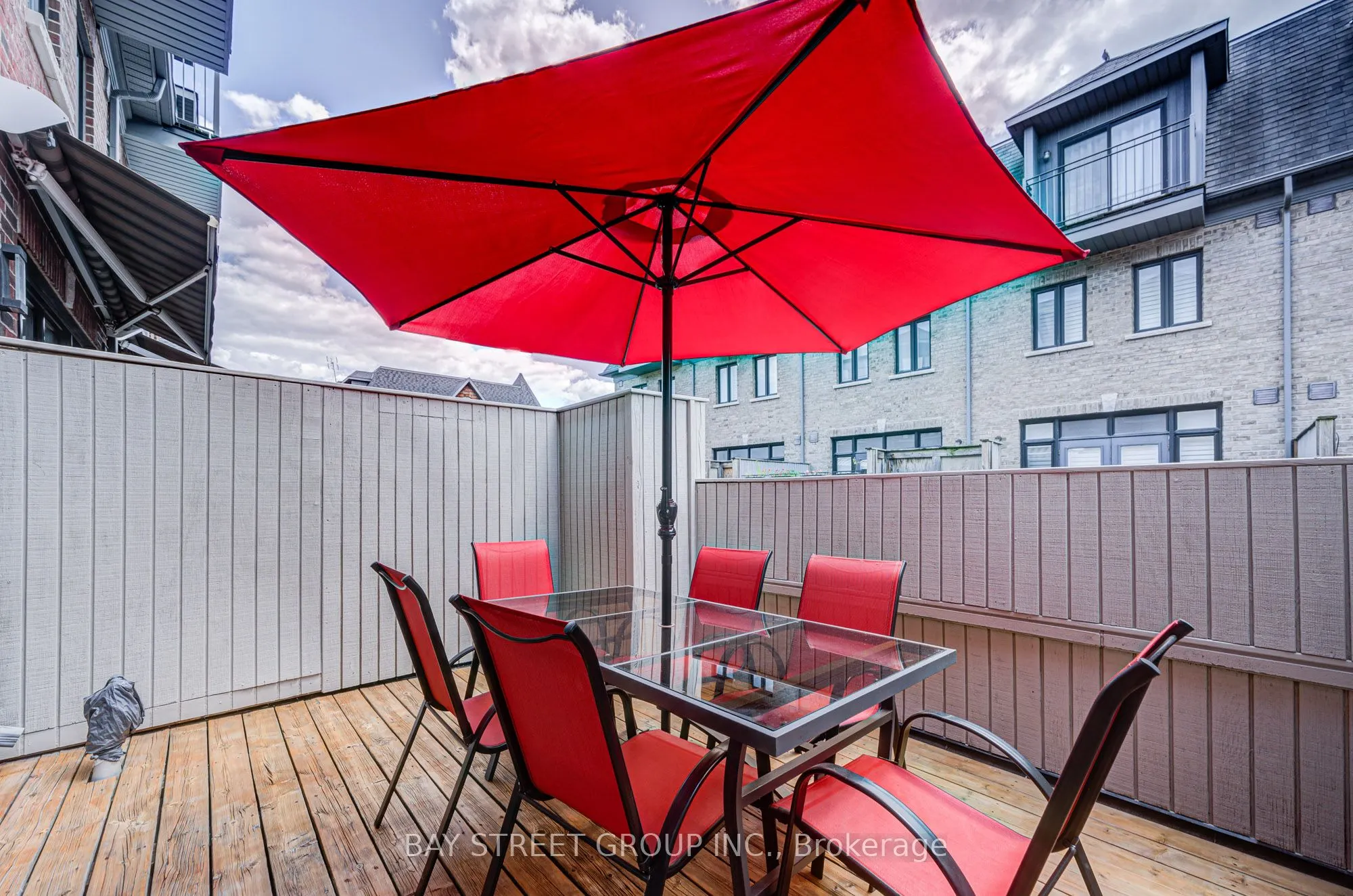 37 Lobo Mews
