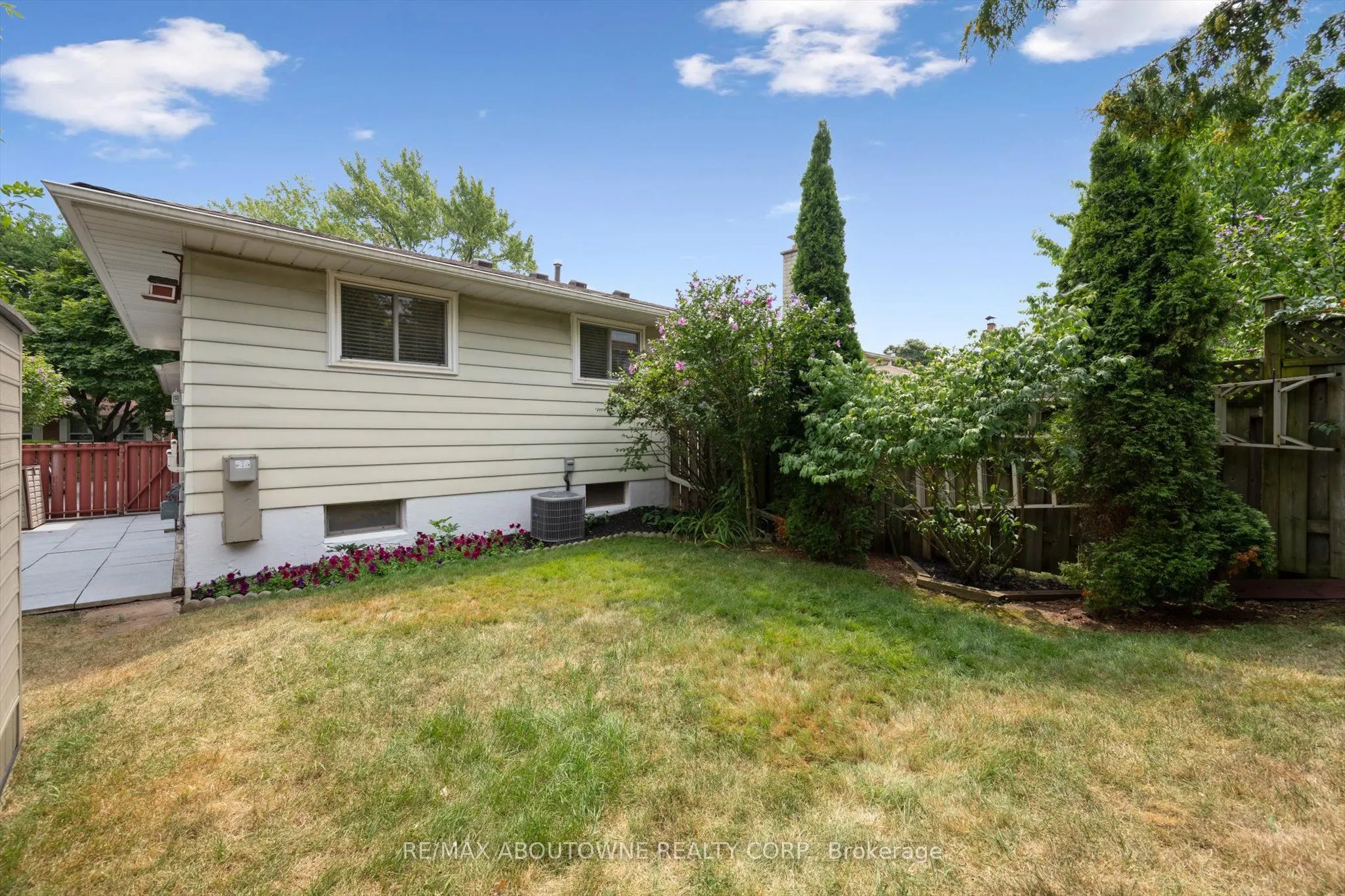 1370 Roylen Road