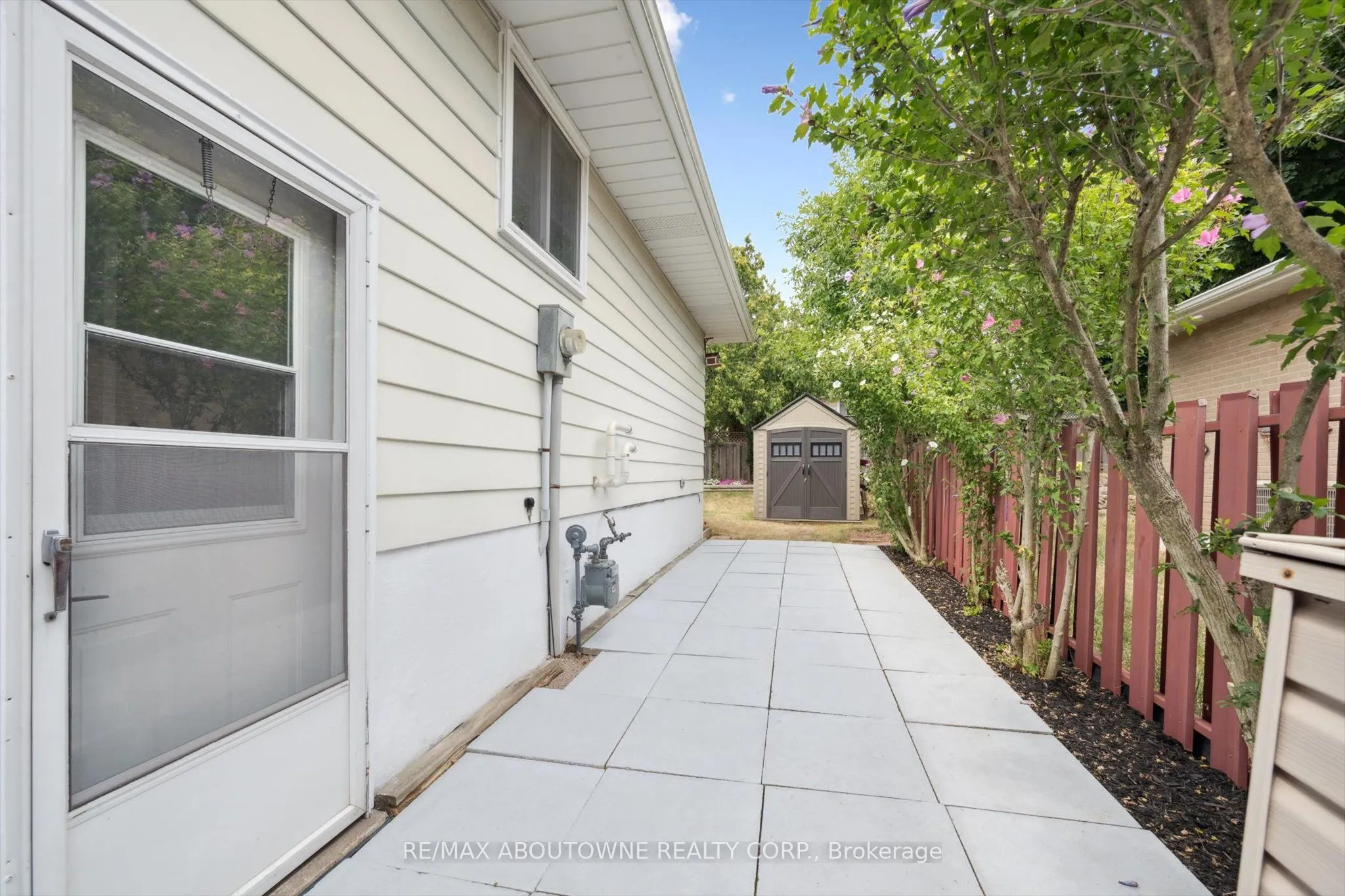 1370 Roylen Road